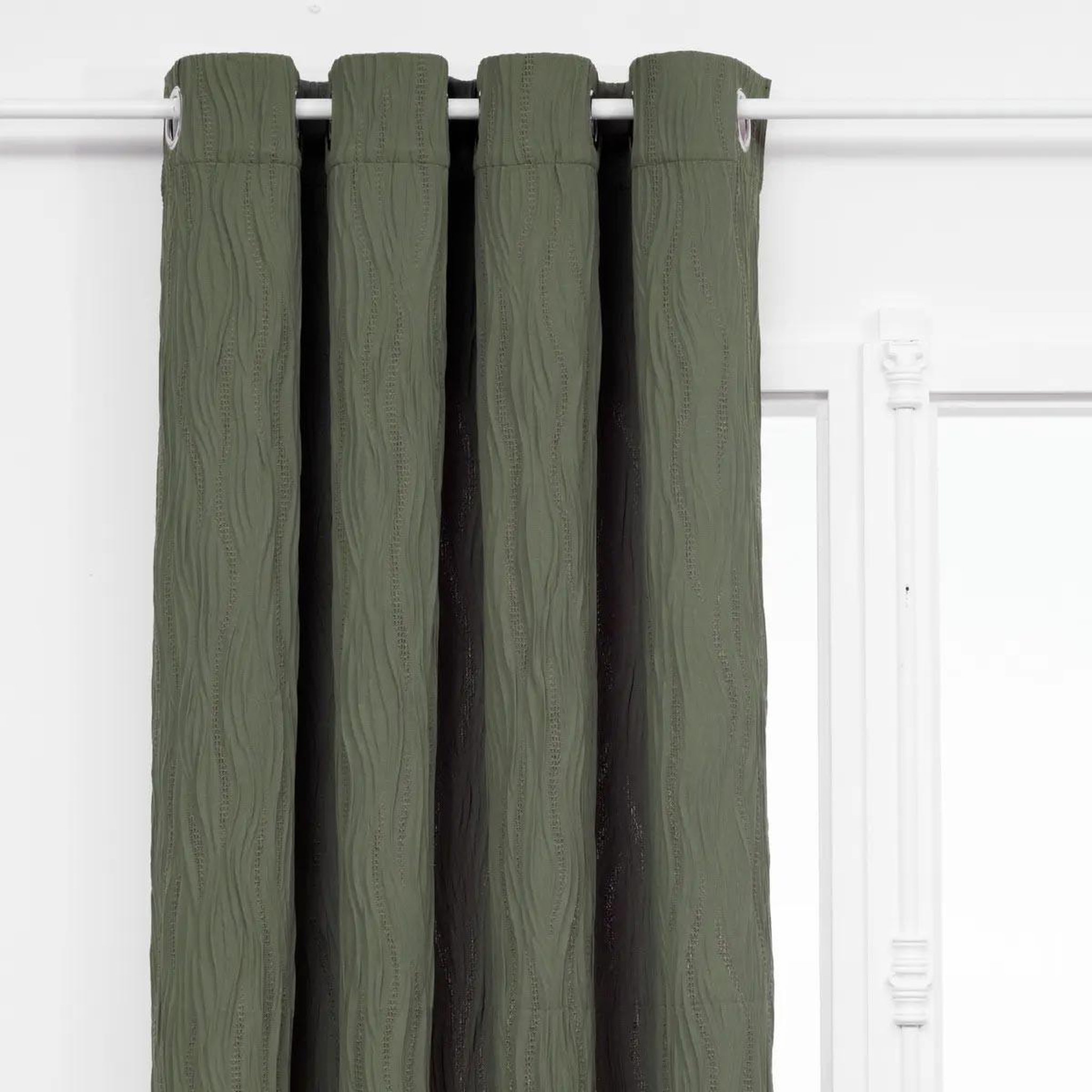 Voir la diapositive 2 : ATMOSPHERA Rideau plissé à œillets  maëly  135x260cm vert kaki