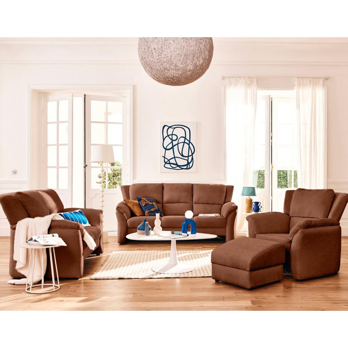 LISA DESIGN Bastille - canapé droit 2 places en tissu velours relief