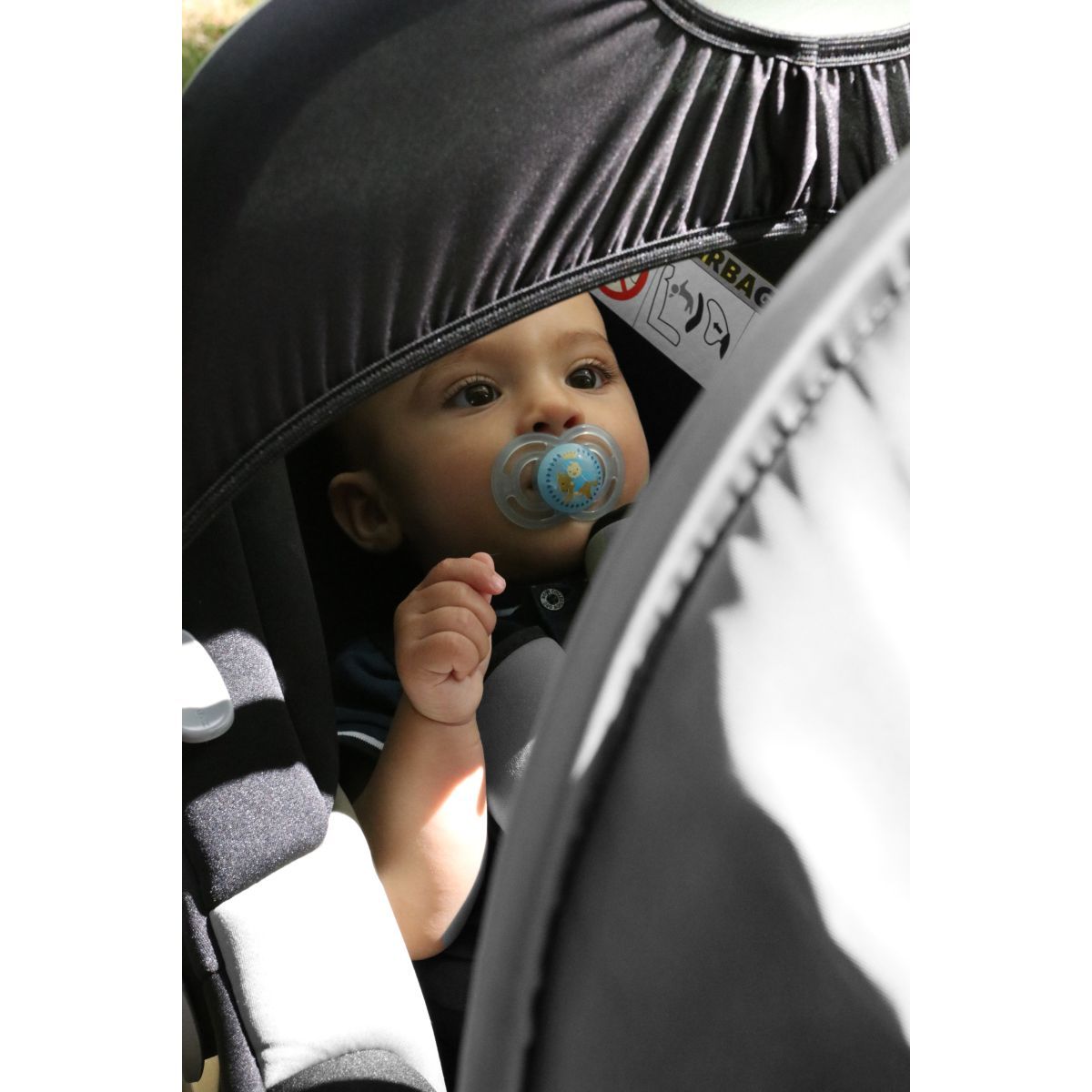 NANIA Poussette duo 2 en 1 TEXAS gris + Siège auto BEONE groupe 0+