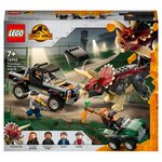 LEGO Jurassic World 76950 L&rsquo;Embuscade du Tricératops en Pick-up,  Dinosaure Jouet, et Voiture