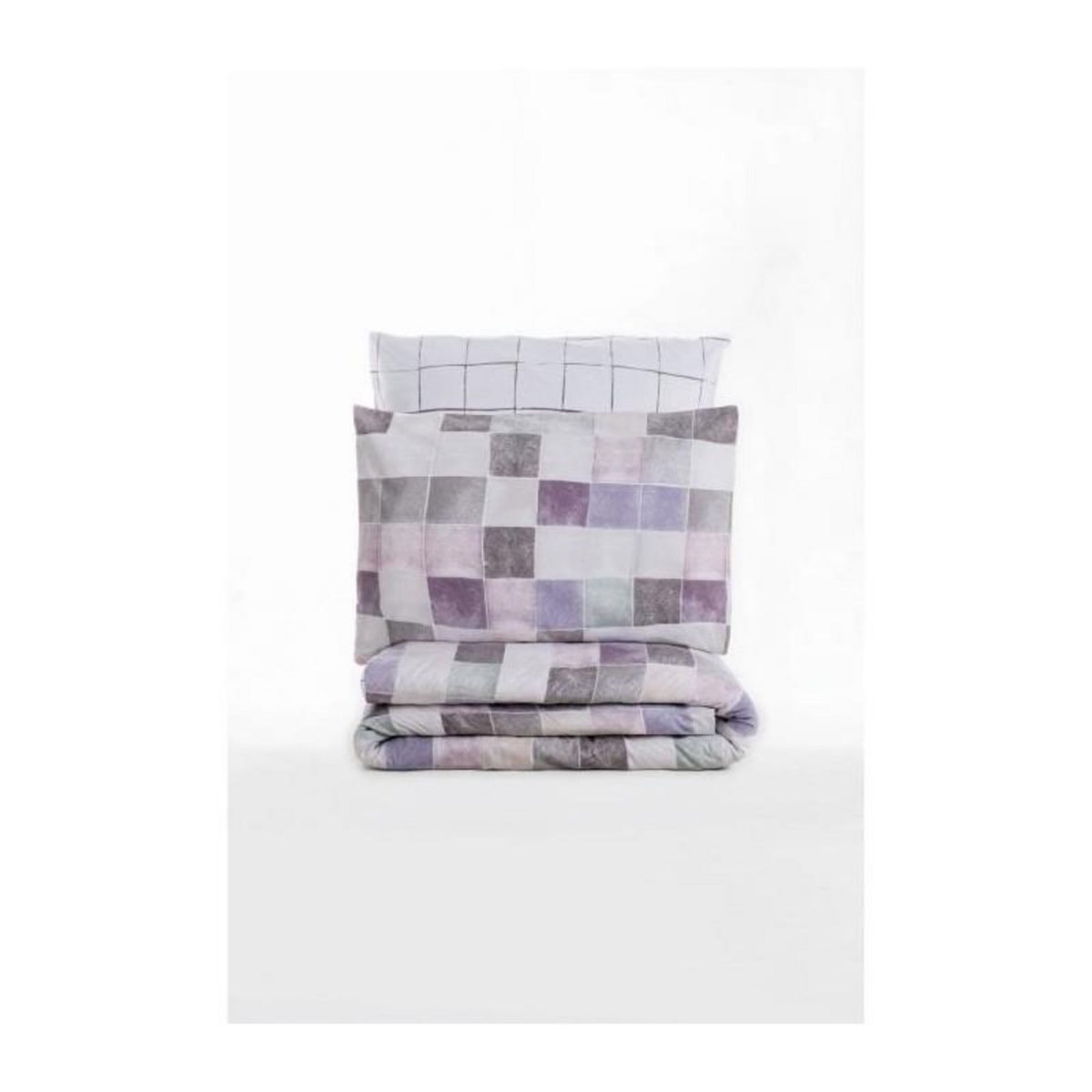 GENERIQUE Parure de lit - 129CTN64410 - 1 housse de couette 220 x 240 cm + 2 taies d'oreiller 60 x 60 cm - 100% coton ranforcé - Rose