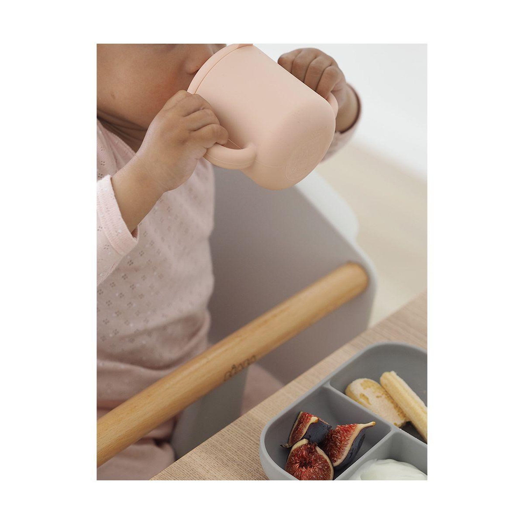 Voir la diapositive 4 : BEABA Tasse d apprentissage silicone pink