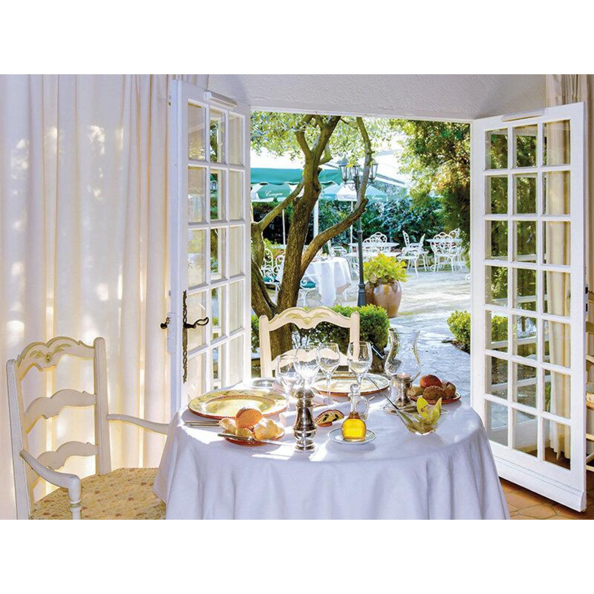 Smartbox 2 jours en auberge 5* avec dîner gastronomique et spa près d'Avignon - Coffret Cadeau Séjour