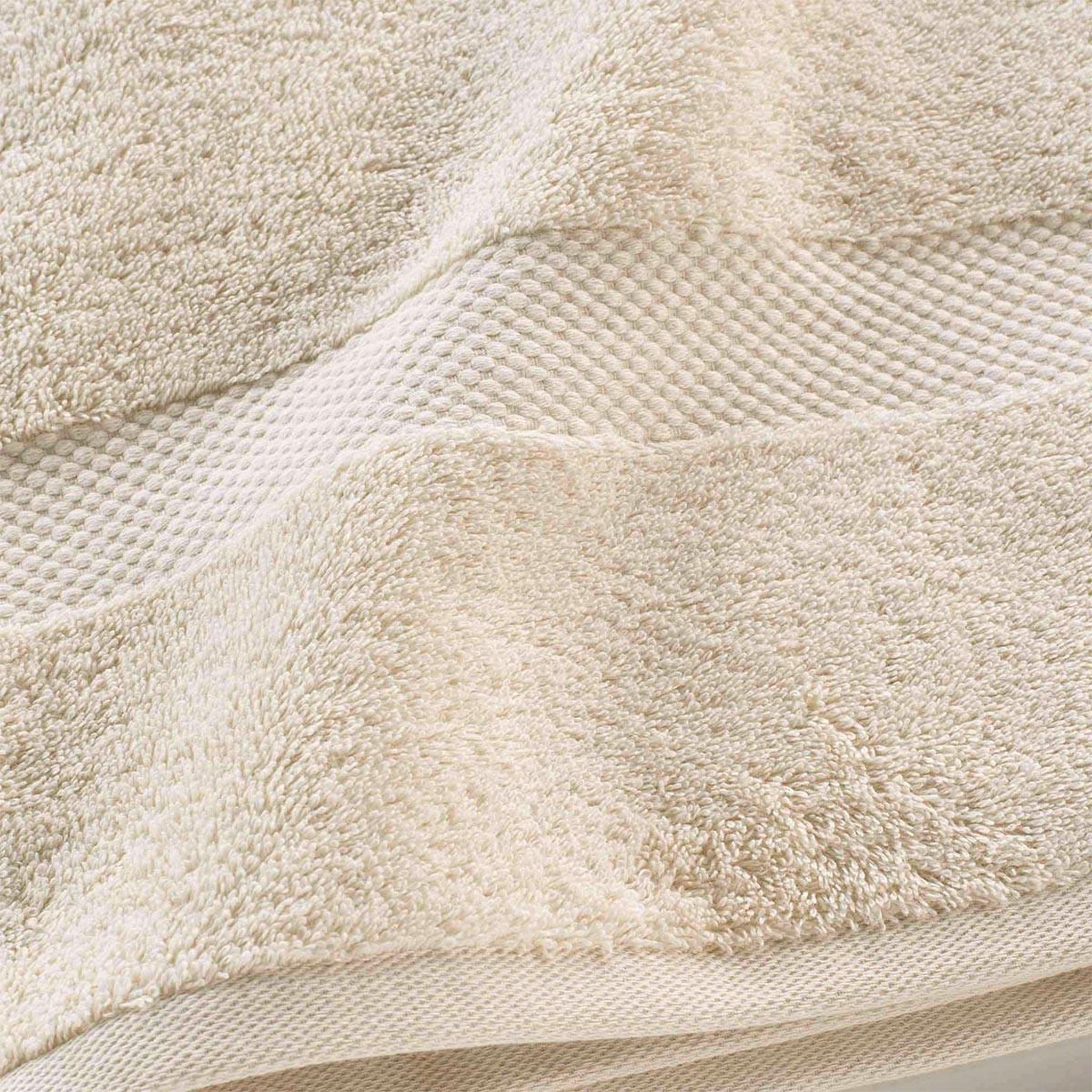 Voir la diapositive 2 : Douceur d'Intérieur Serviette de toilette  elegance  50x90cm sable
