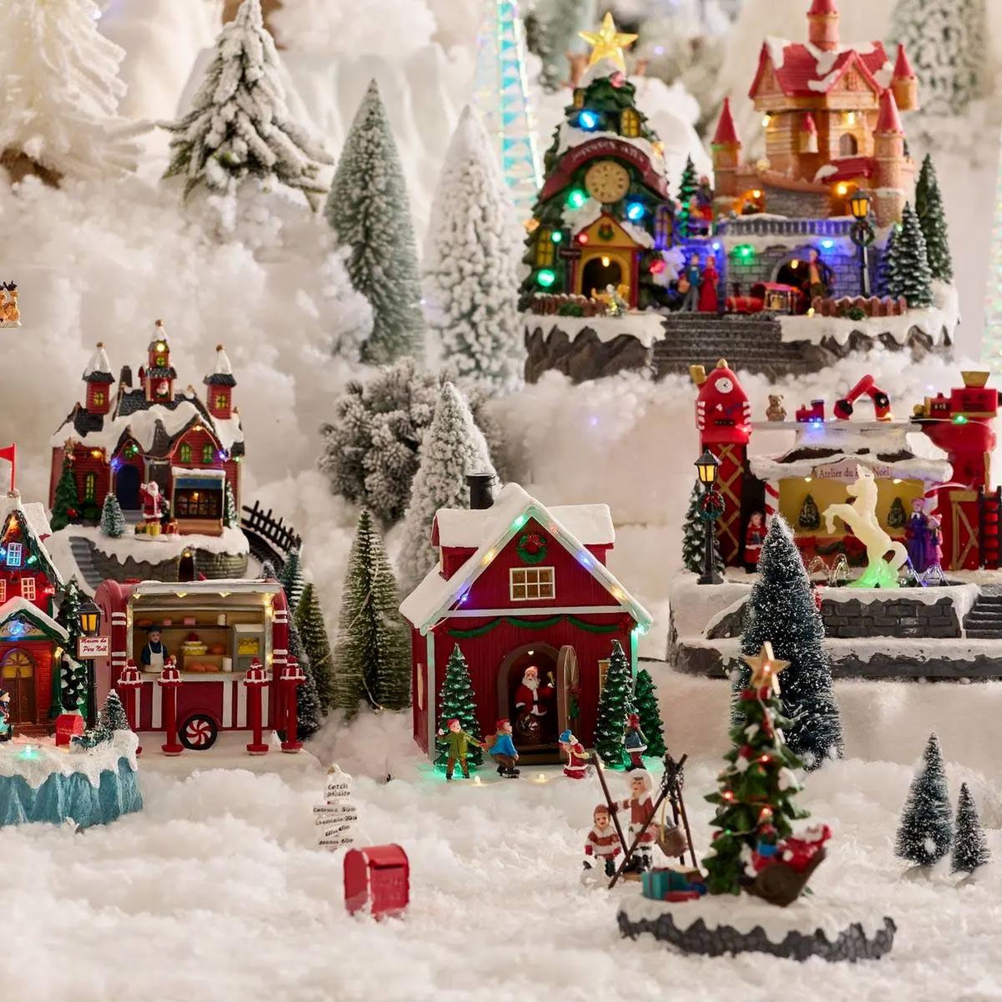Voir la diapositive 5 : ATMOSPHERA Maison du père noël atmosphera lira 208850
