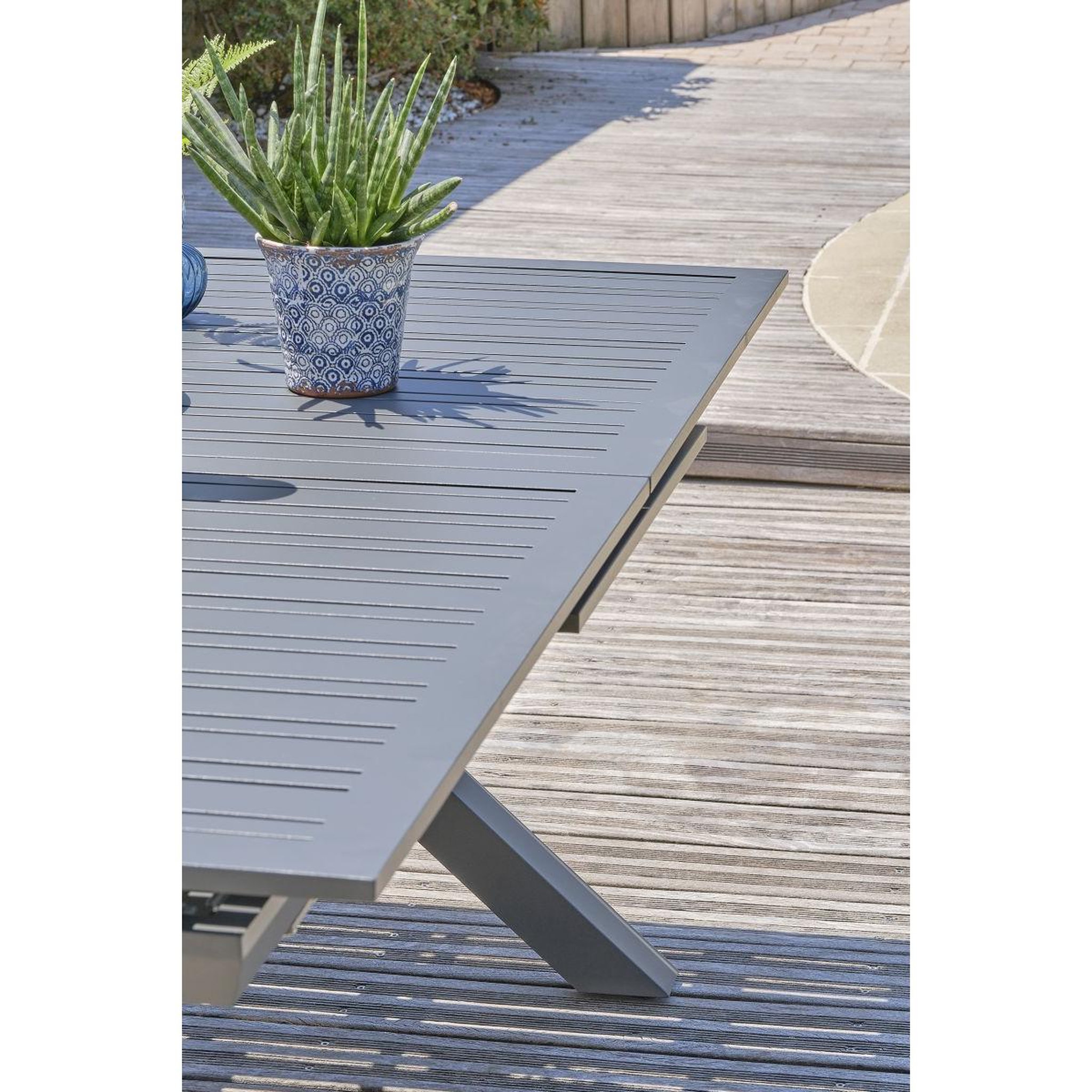 Voir la diapositive 2 : DCB GARDEN Table de Jardin Extensible  Floride  180-240cm Gris Anthracite