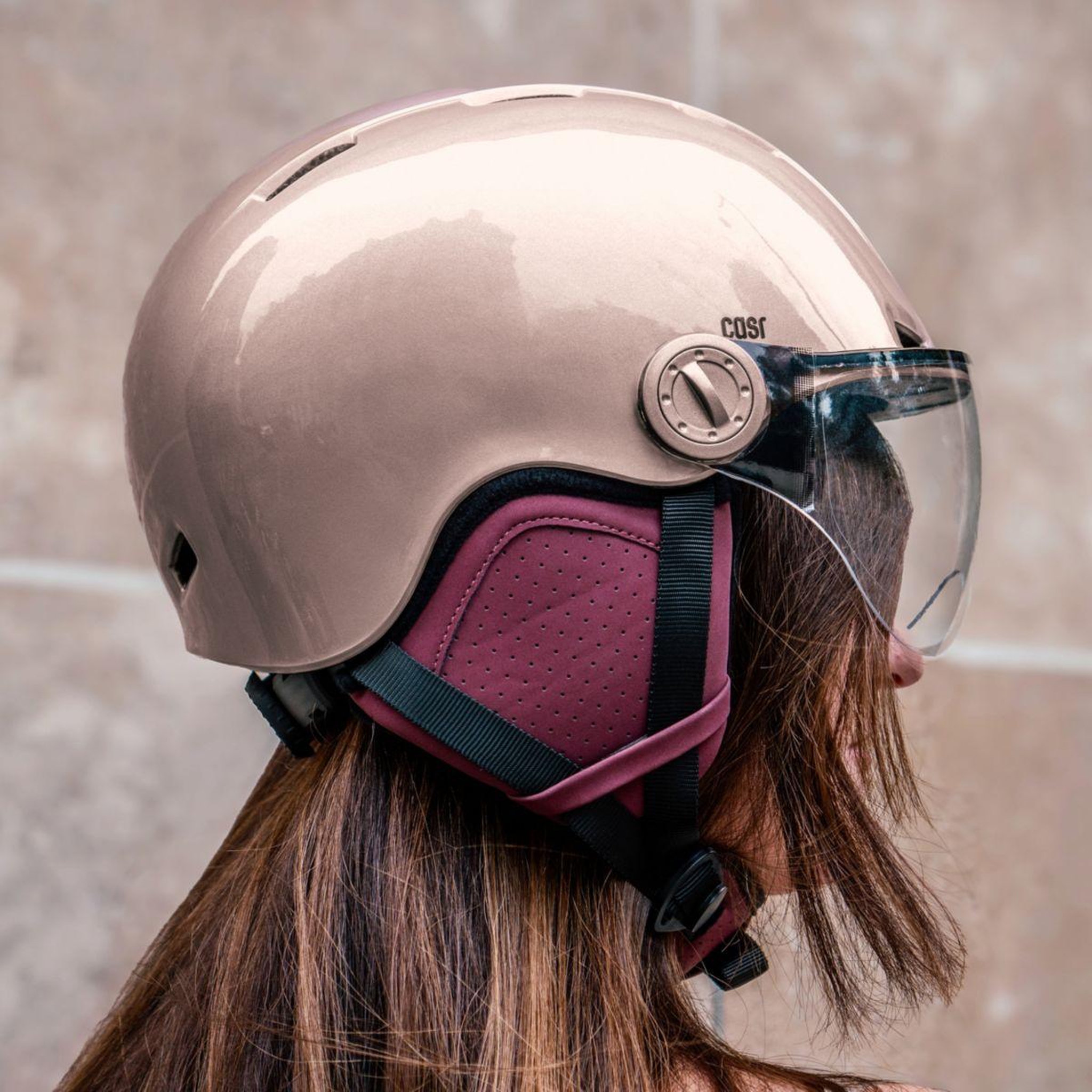 Voir la diapositive 3 : CASR Casque style rose taille m