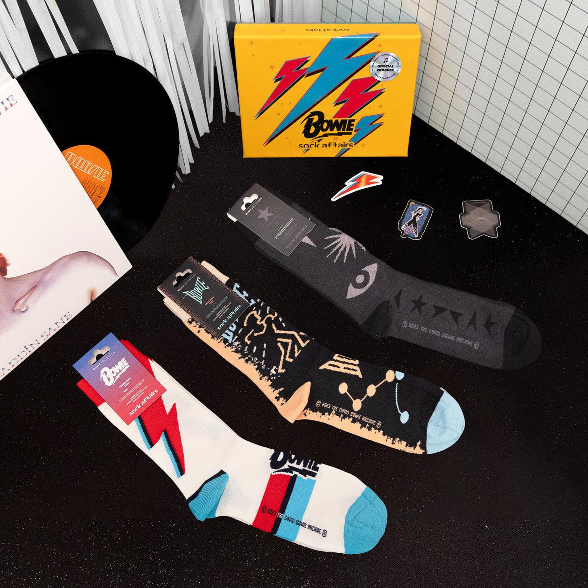 Voir la diapositive 2 : SOCK AFFAIRS Coffret de chaussettes david bowie