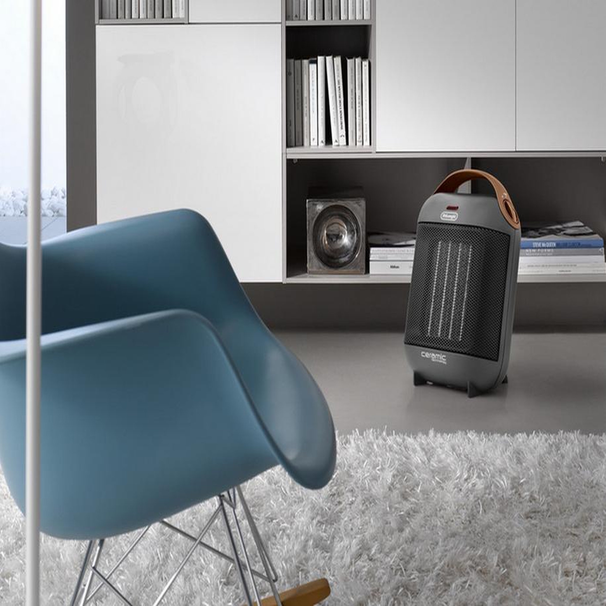 Voir la diapositive 3 : DELONGHI Chauffage soufflant céramique 1800w gris - HFX30C18-AG