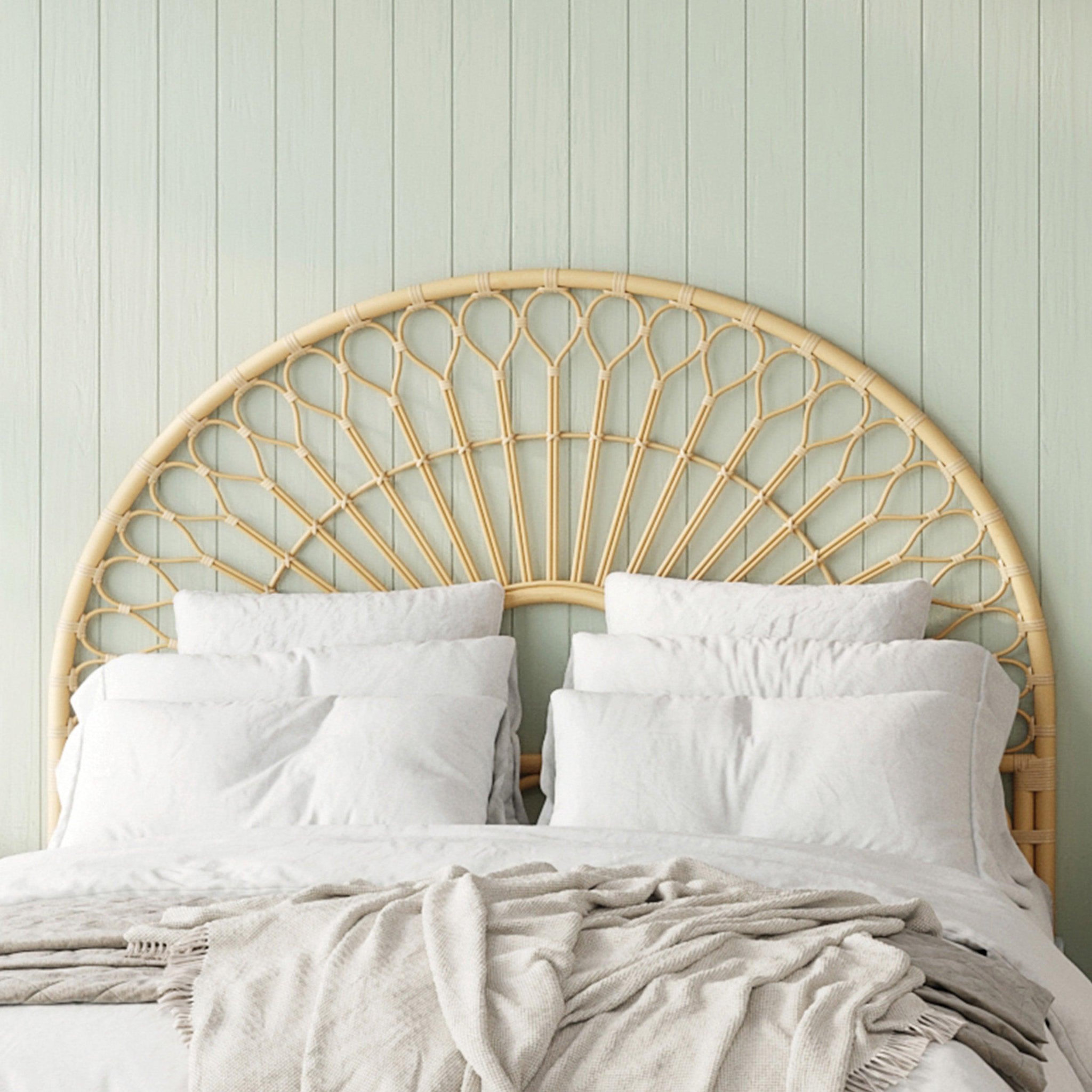 Voir la diapositive 2 : MAISON PAVANE Tête de lit 140 cm en rotin naturel-bahia