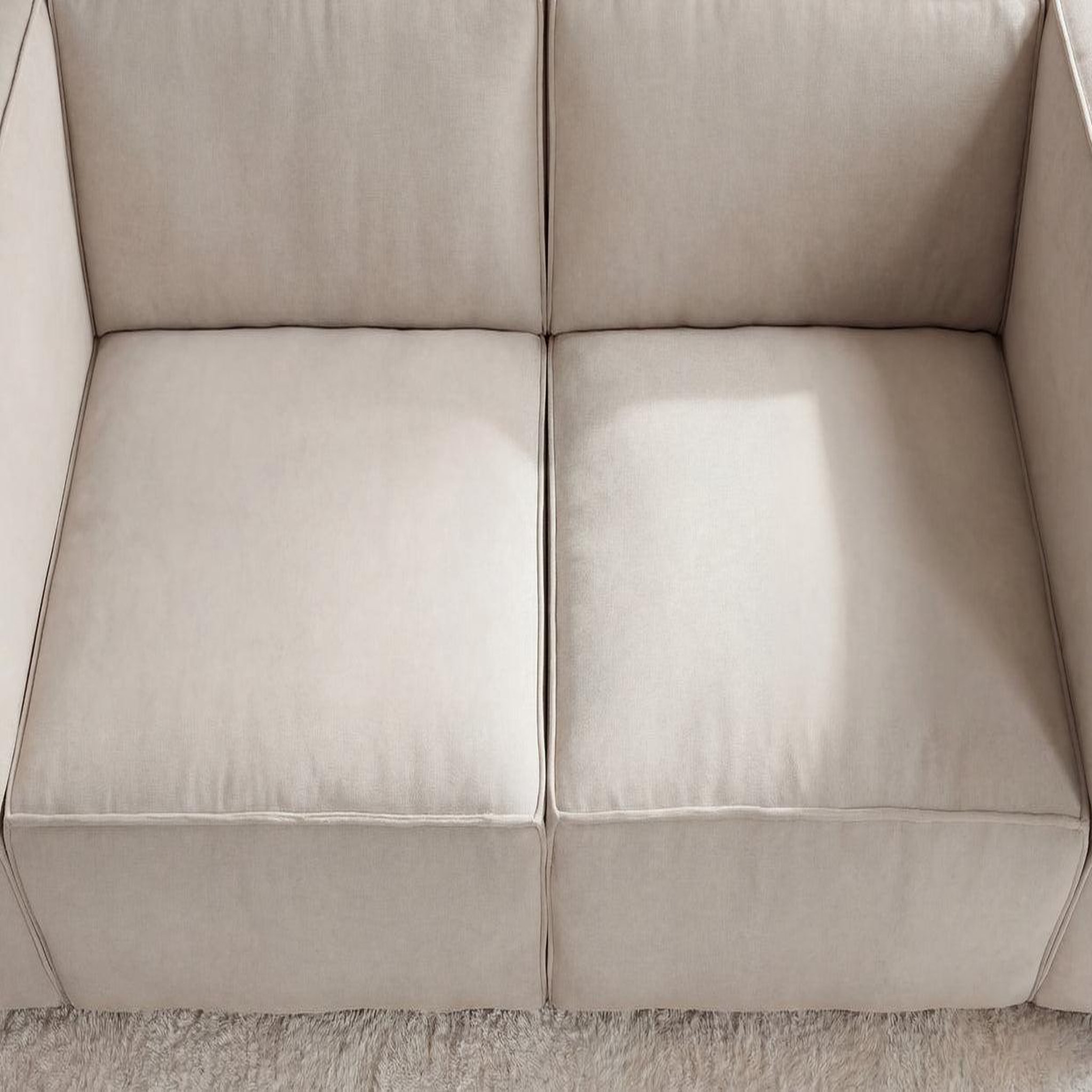 Voir la diapositive 4 : CASANOVA PARIS Mini basil - canapé droit tissu lisse 2 places