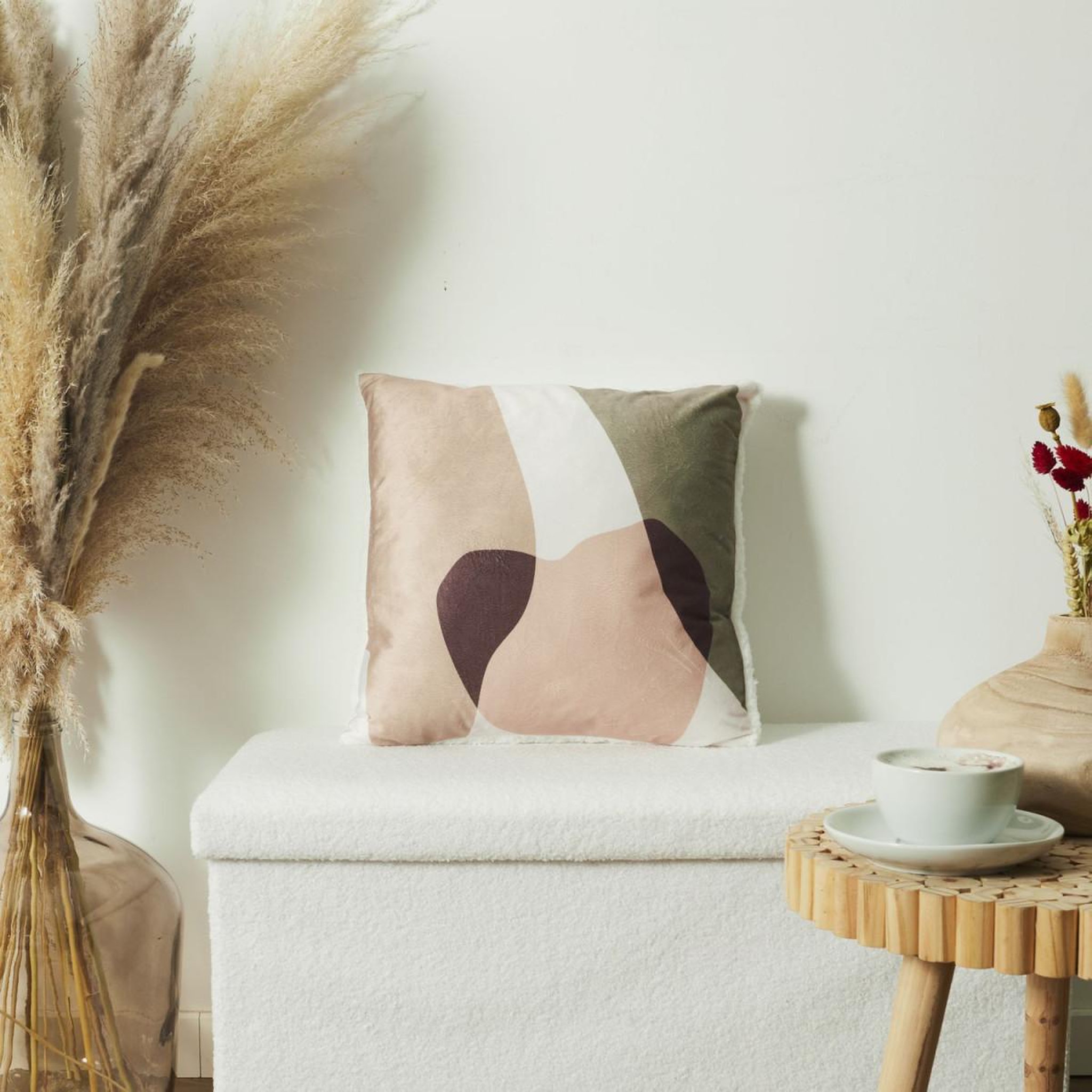 Voir la diapositive 4 : The Home Deco Factory Coussin déco imprimé  sherpa  40x40cm multicolore