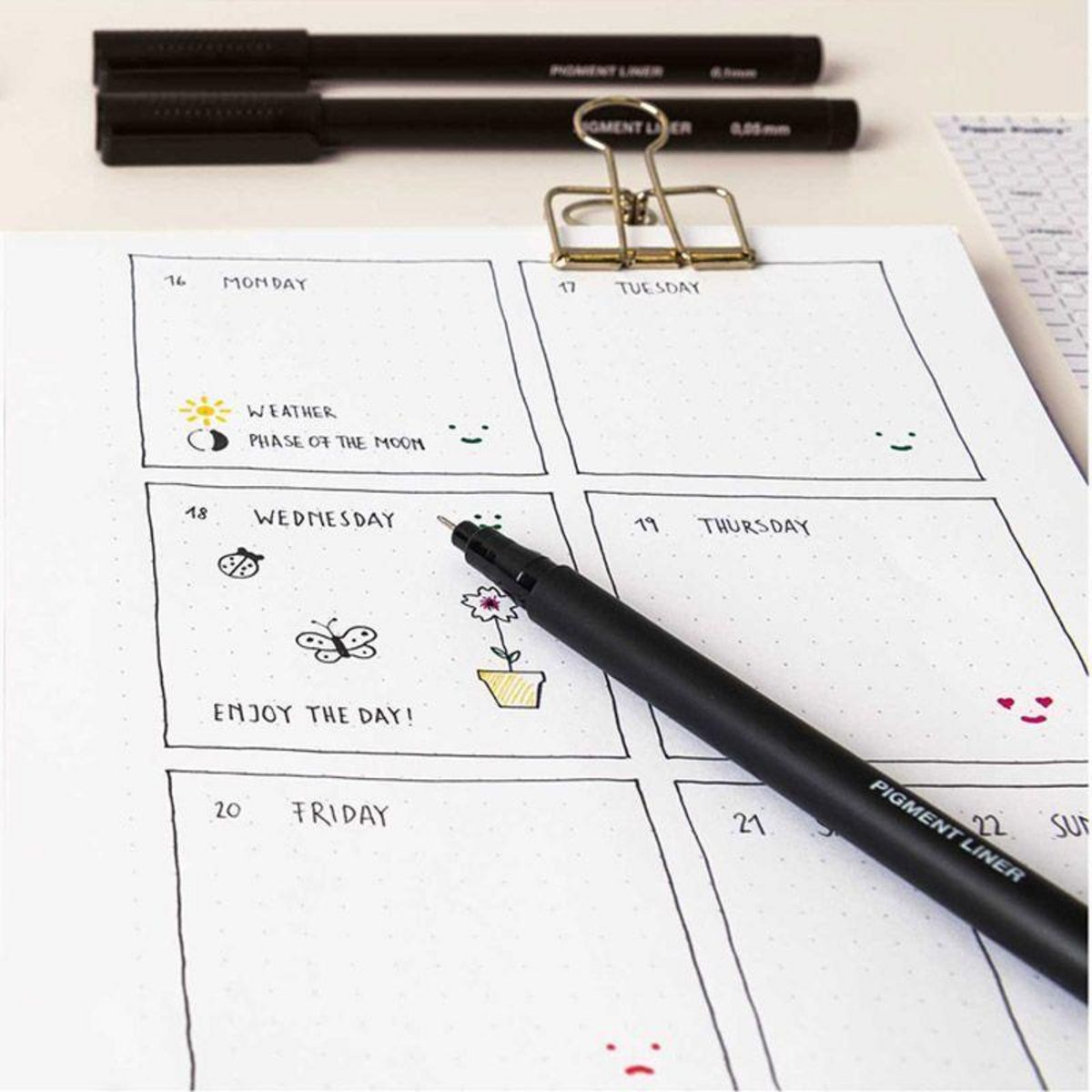 RICO DESIGN Feutre pigmenté noir 0,8 mm