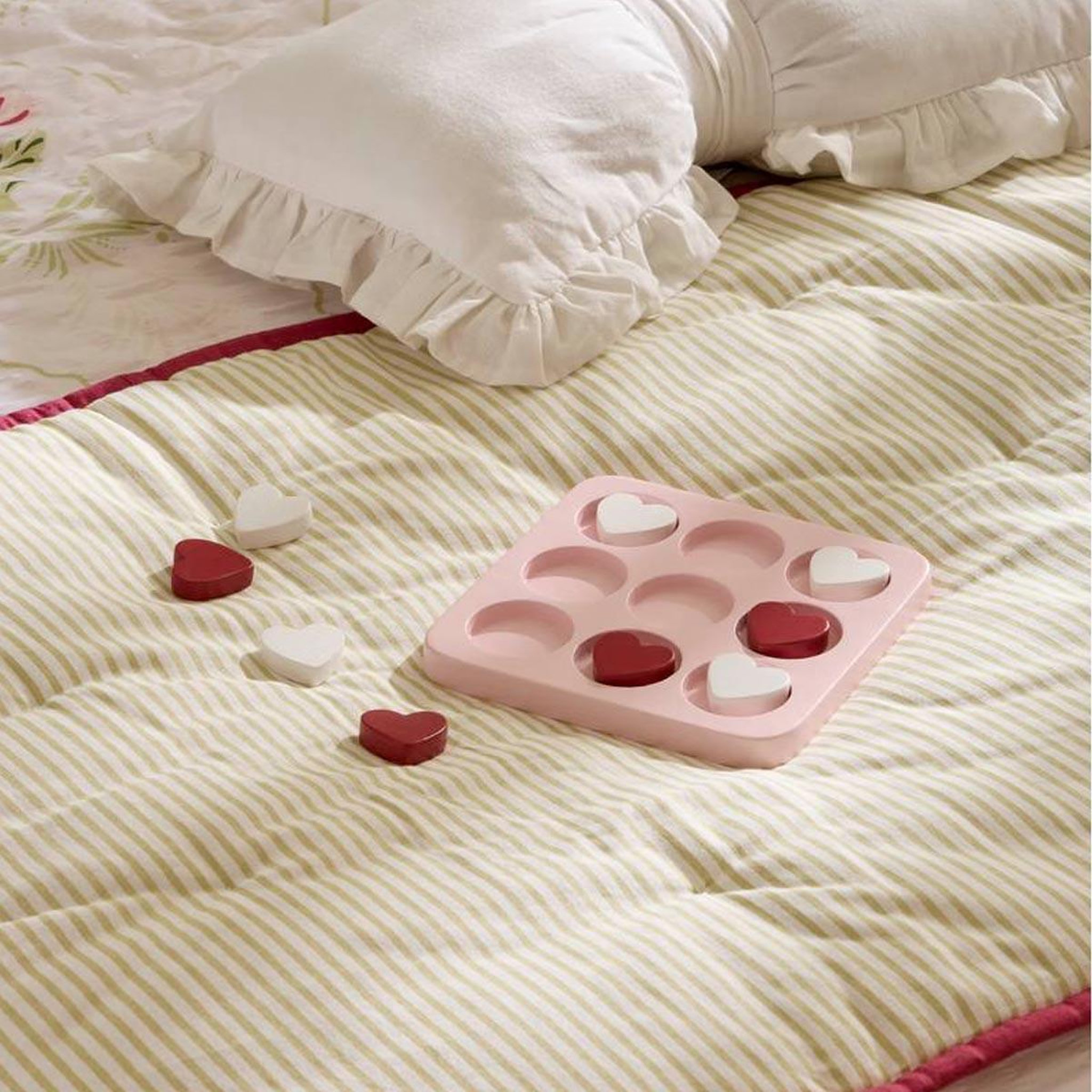 Voir la diapositive 3 : ATMOSPHERA Jeu de morpion déco  love  18cm rose