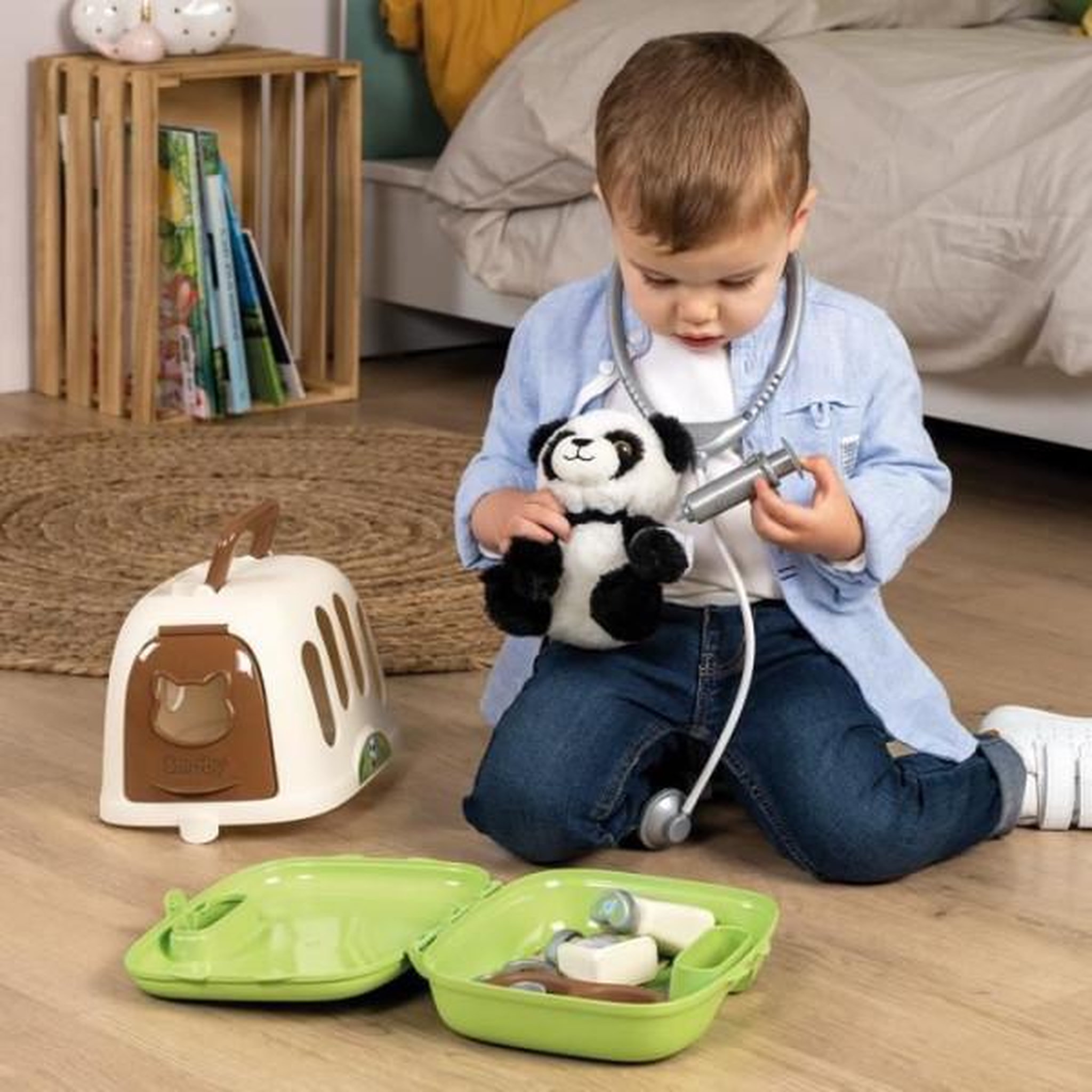 Voir la diapositive 4 : SMOBY Smoby - mallette vétérinaire - 1 peluche panda et de nombreux accessoires - produit 2 en 1 : cage de transport