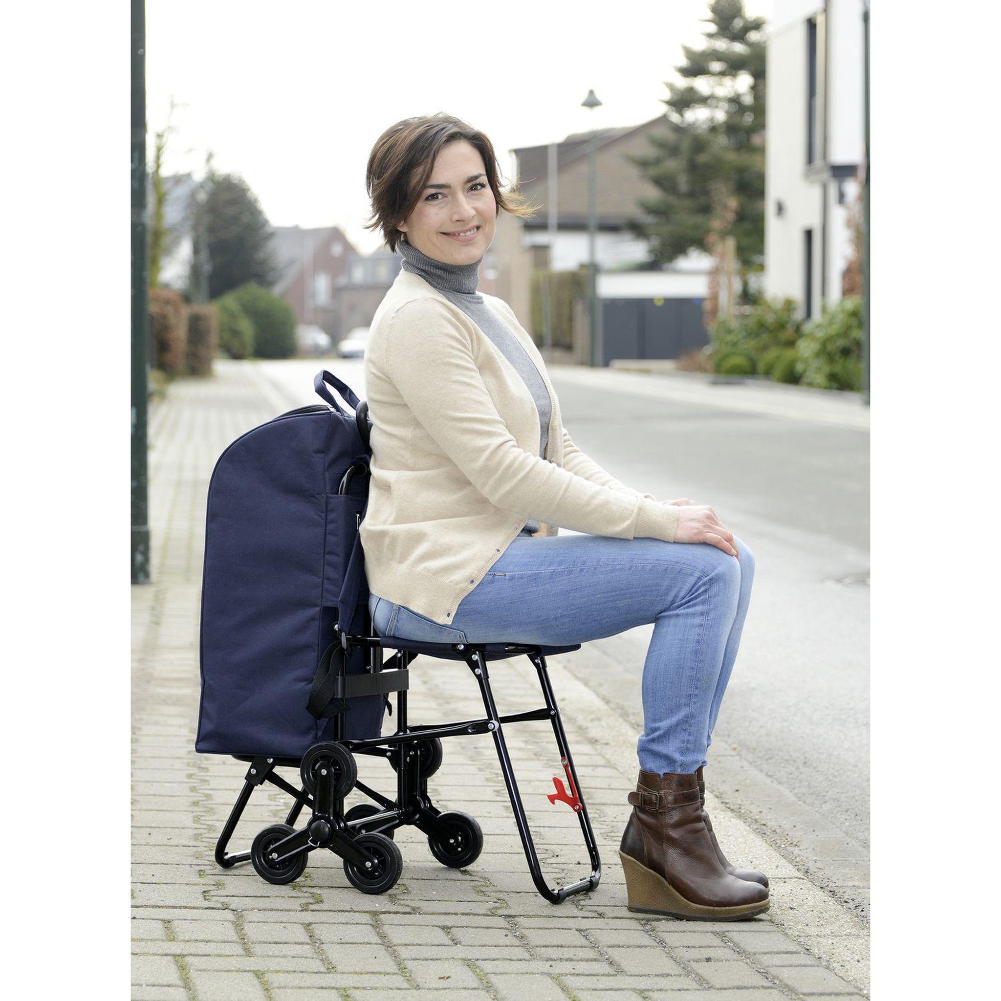 Voir la diapositive 2 : Wenko Chariot de courses avec siège - sac isotherme 35 l - bleu foncé