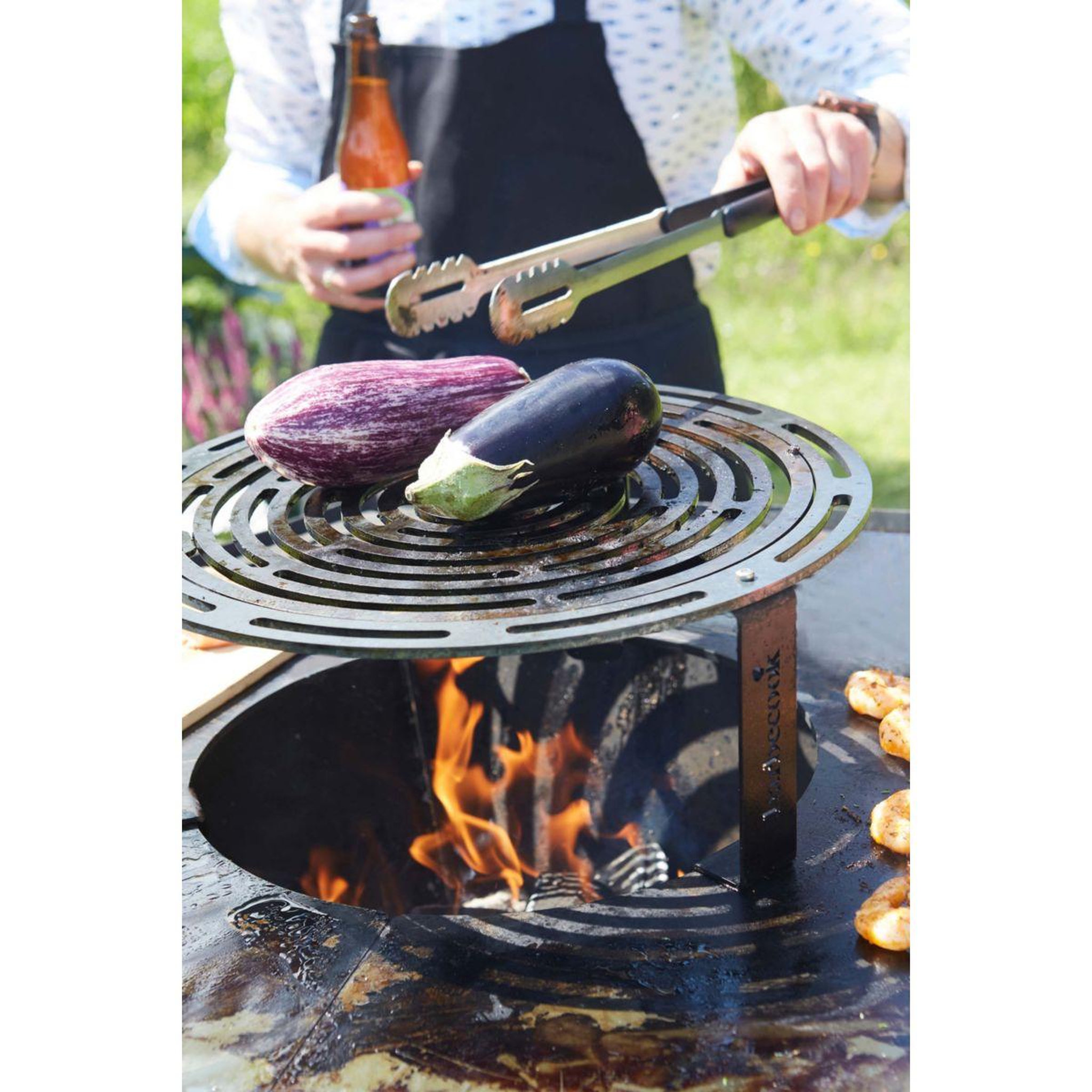 Voir la diapositive 2 : BARBECOOK Grille barbecue support Dynamic Centre et gril BC-ACC-74