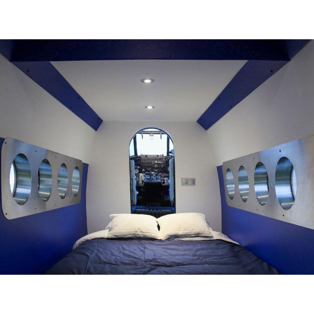 Smartbox Séjour insolite : 1 nuit dans un avion Antonov dans les Vosges - Coffret Cadeau Séjour