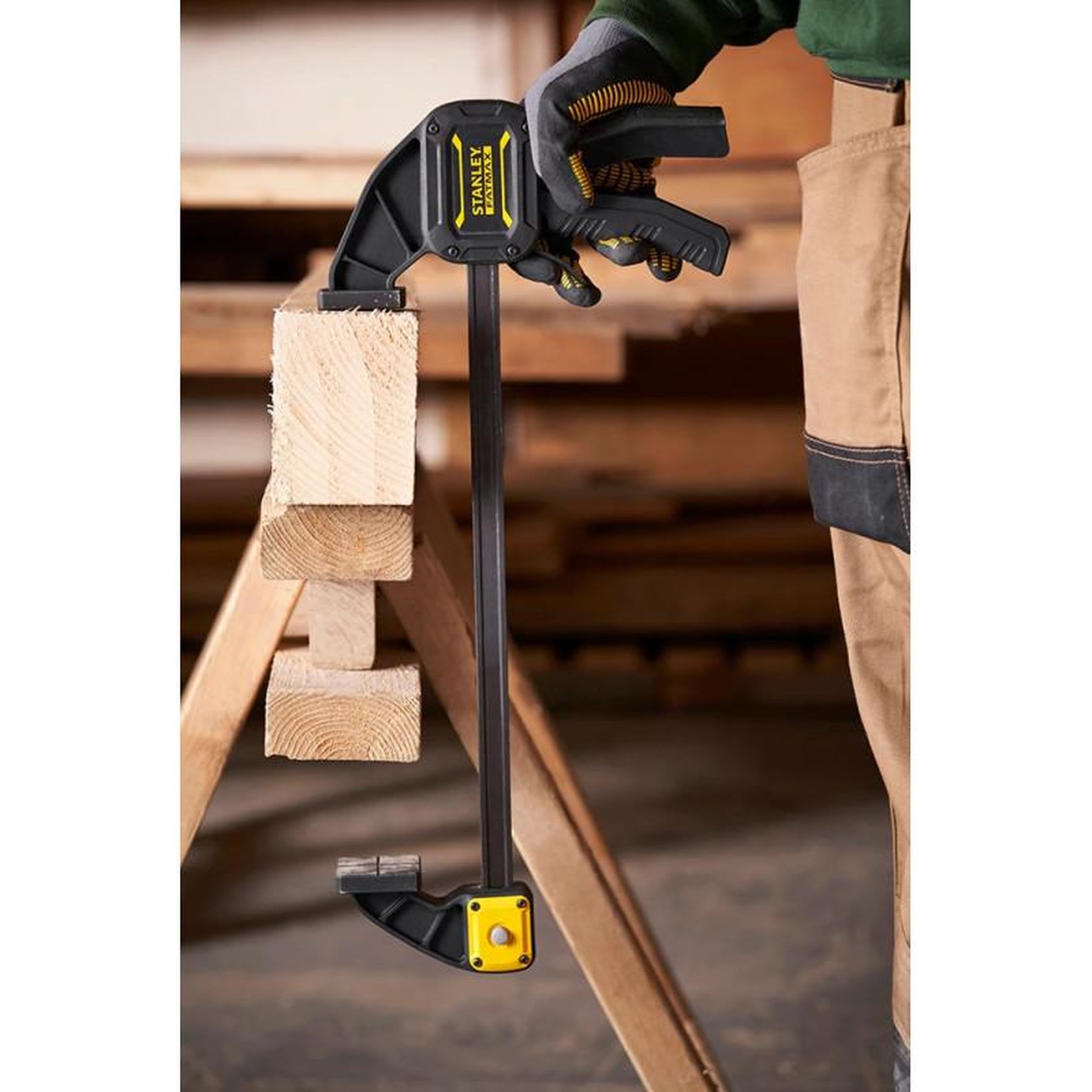 Voir la diapositive 3 : STANLEY FATMAX Serre joint capacité 300mm L.495mm STANLEY FATMAX FMHT0 83235