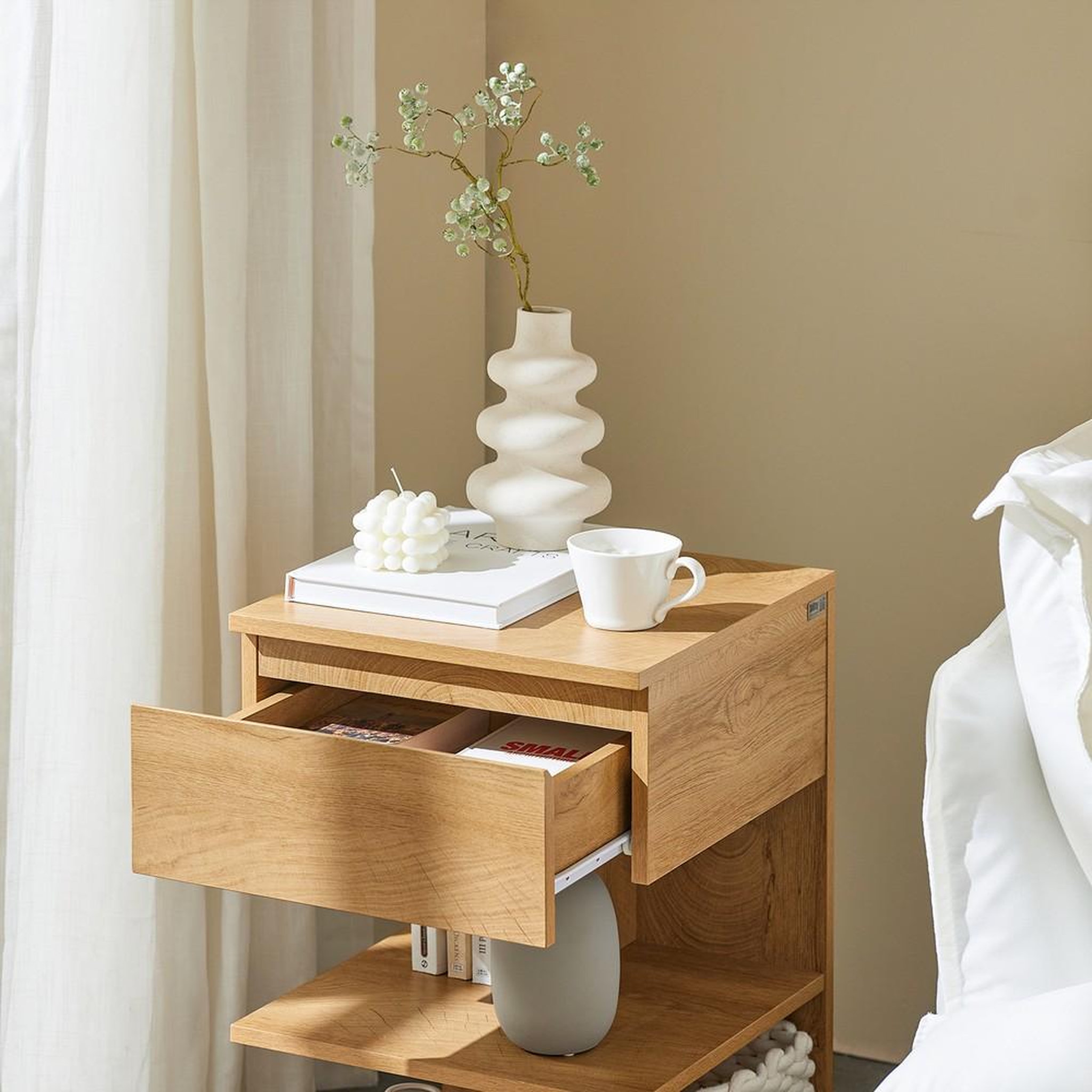 Voir la diapositive 6 : SOBUY SoBuy - Table De Chevet à un tiroir - Moderne - FBT49