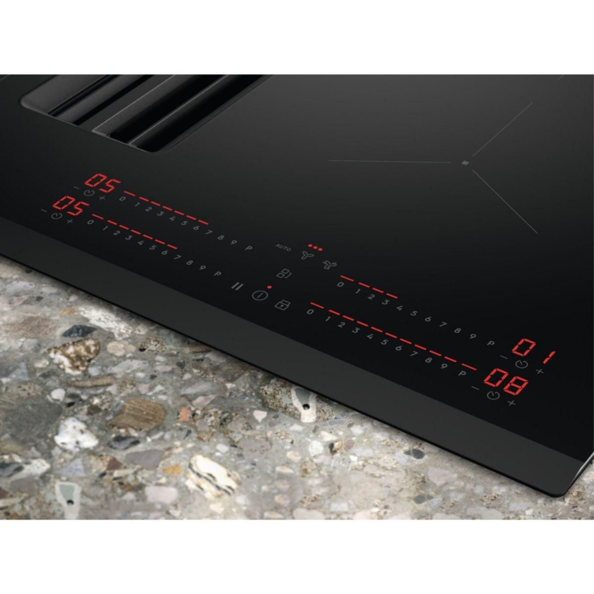 ELECTROLUX Plaque induction aspirante KCC8344