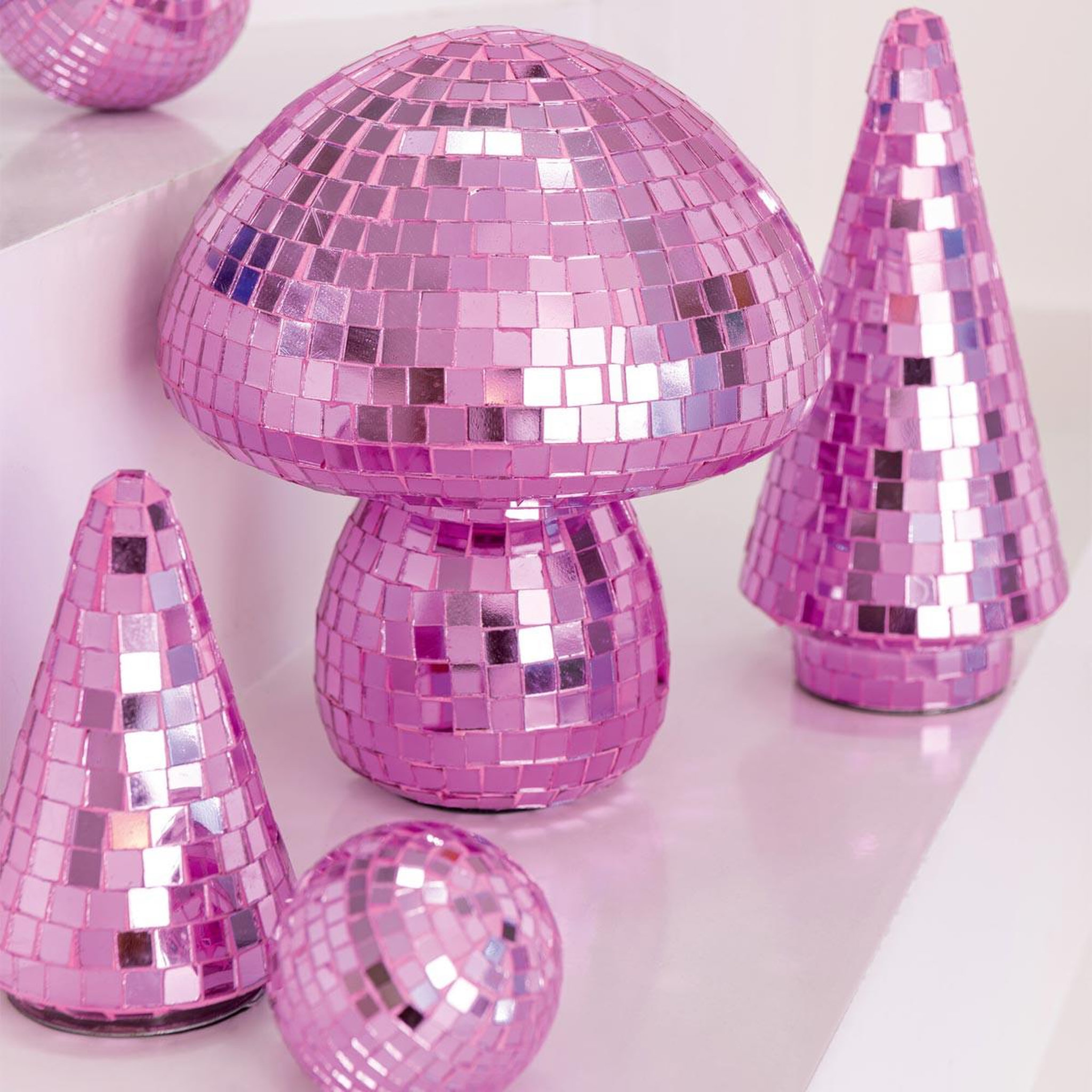 Voir la diapositive 3 : J-LINE Arbre disco en verre  miroir  33cm rose