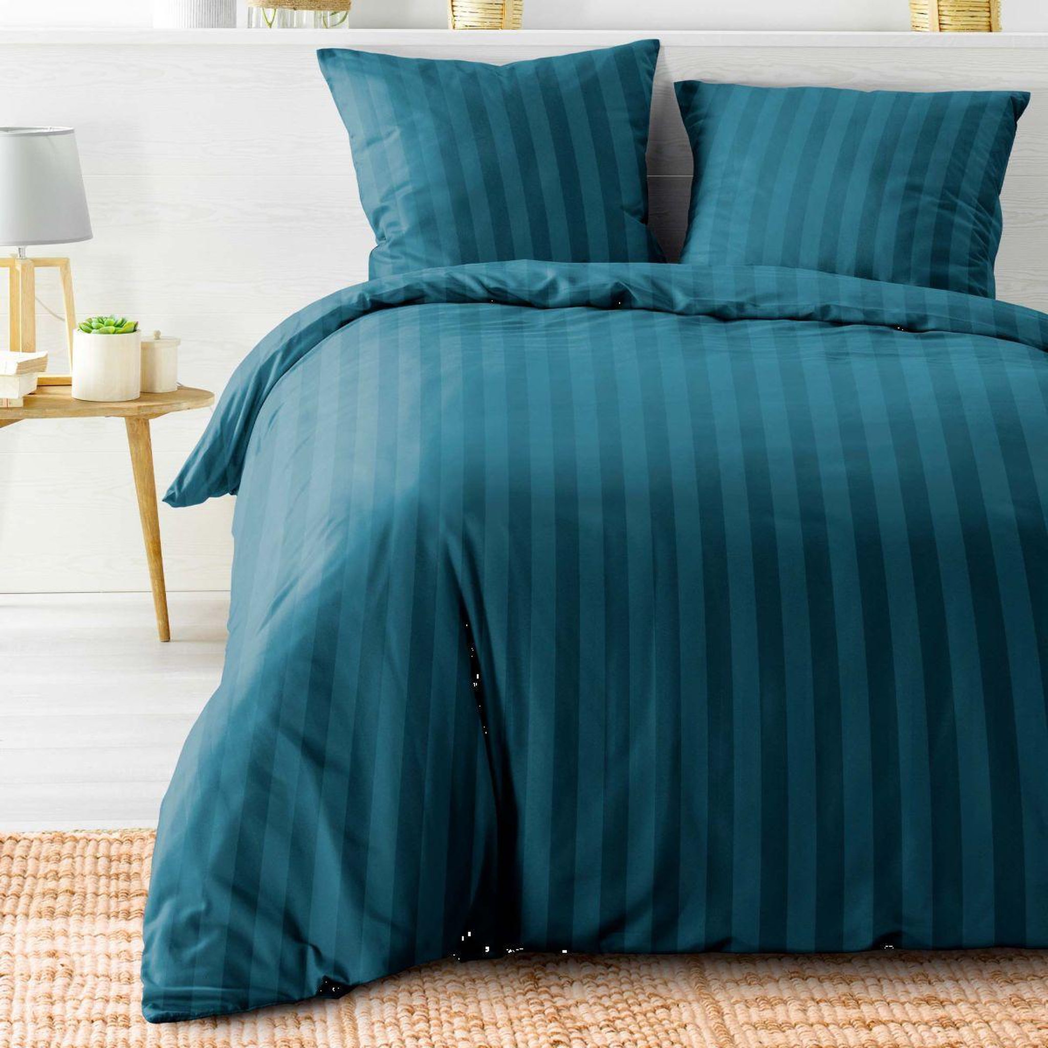 Douceur d'Intérieur Parure de lit 3 pièces  cleo  240x220cm bleu nuit