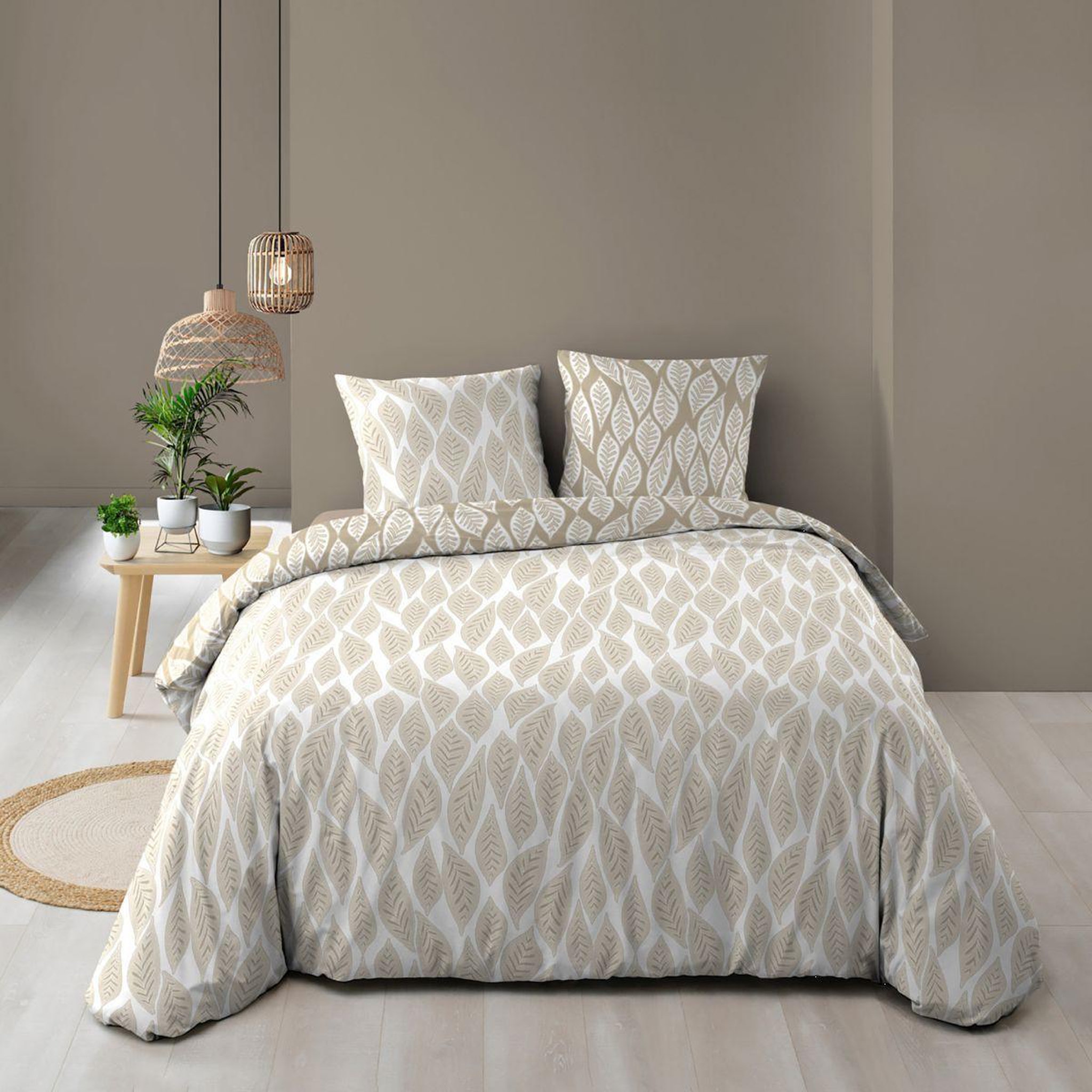 Voir la diapositive 1 : Douceur d'Intérieur Parure de lit 3 pièces  mareva  260x240cm beige