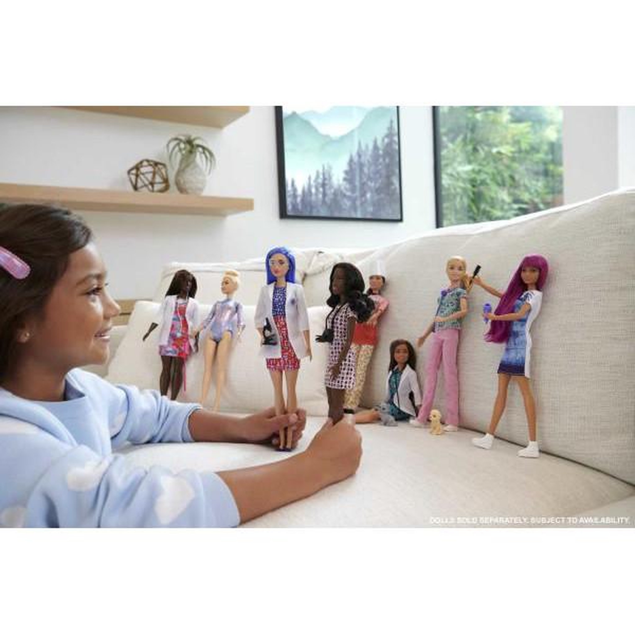 Voir la diapositive 2 : BARBIE Barbie - Barbie infirmiere - Poupée Mannequin - Des 3 ans GTW39
