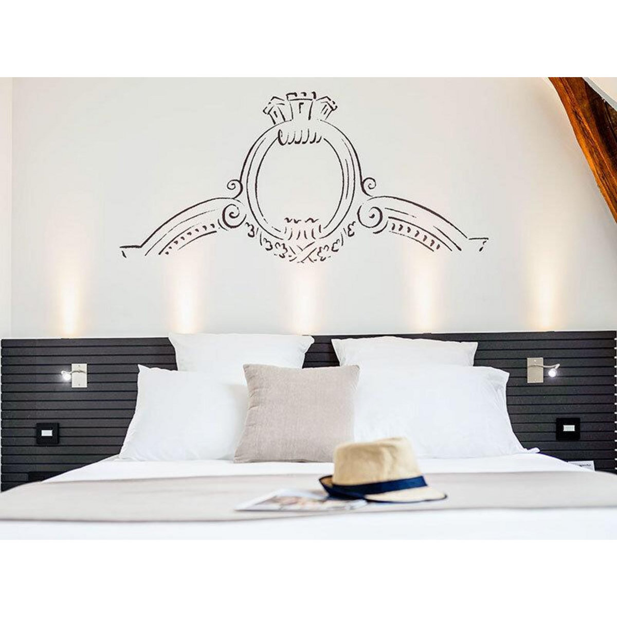 Smartbox Séjour de 2 jours en hôtel 4* avec espace détente près de Tours - Coffret Cadeau Séjour