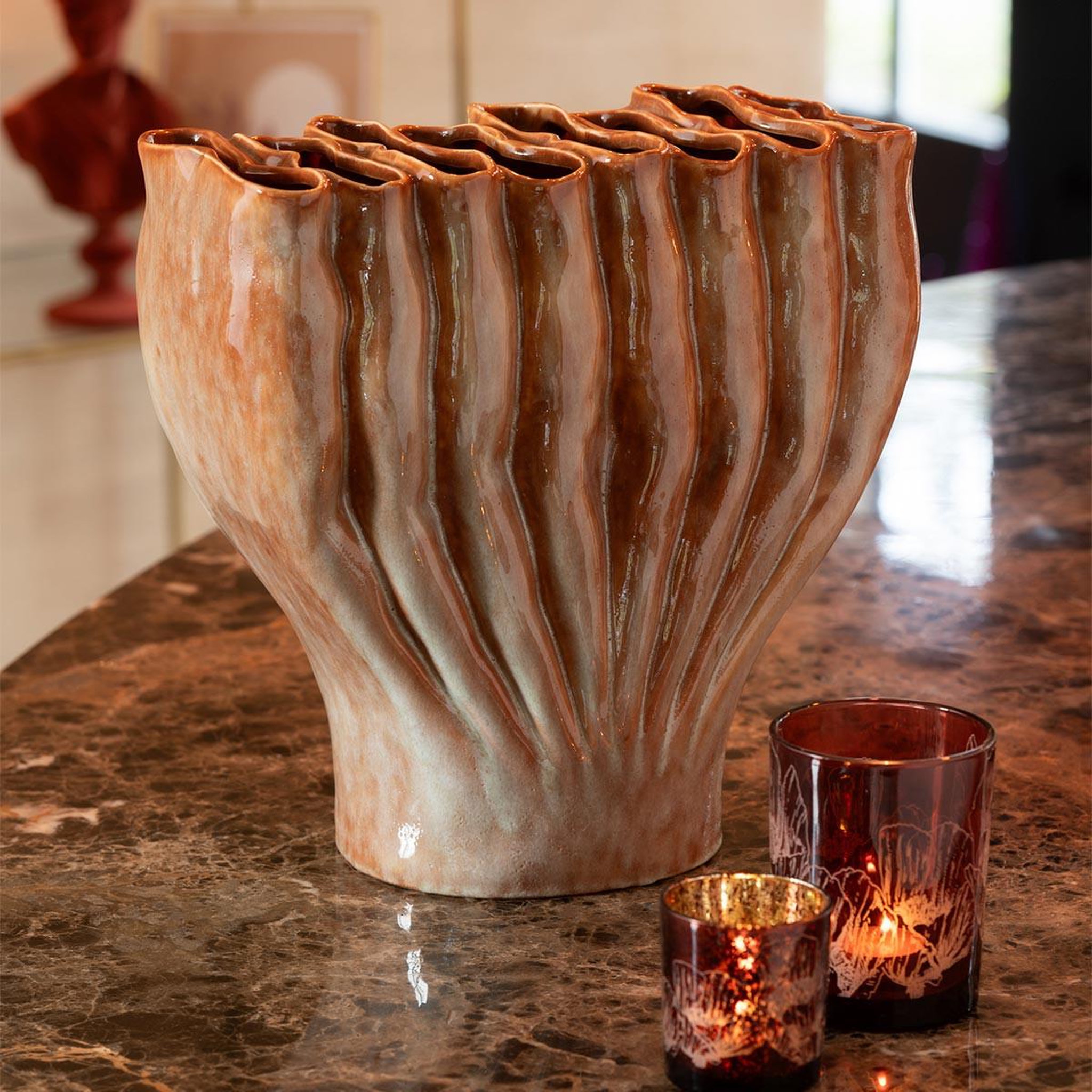 Voir la diapositive 2 : J-LINE Vase déco multi tubes  étroit  35cm bronze