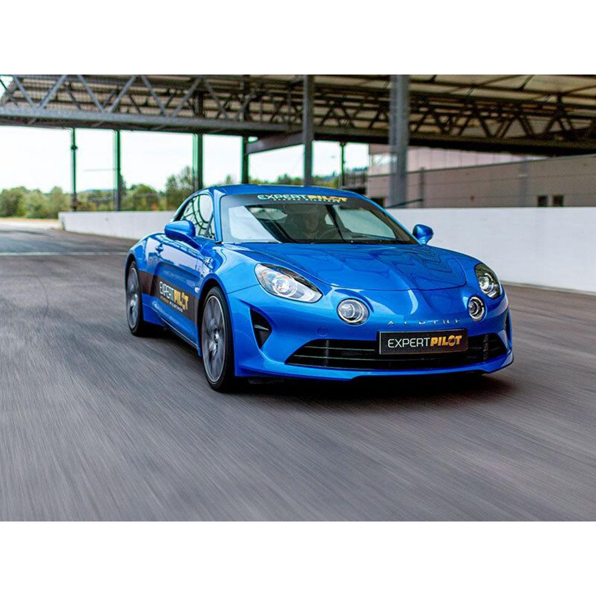 Smartbox Stage de pilotage : 5 tours sur le circuit de Chambley en Porsche Cayman ou en Alpine A110 - Coffret Cadeau Sport & Aventure