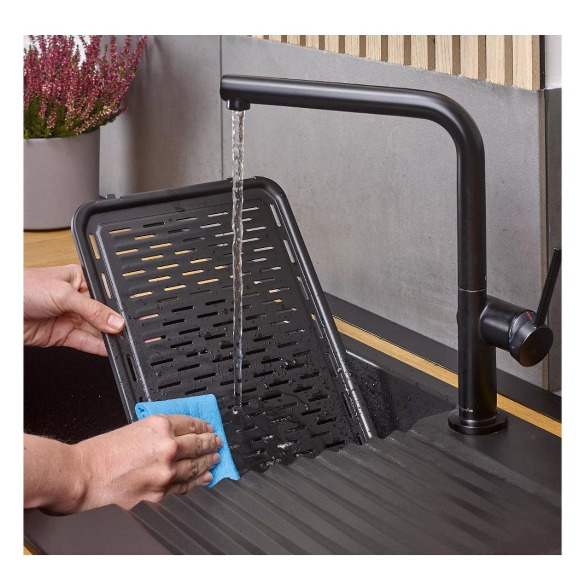 Voir la diapositive 5 : SEVERIN Barbecue électrique posable 2000w noir - 8595