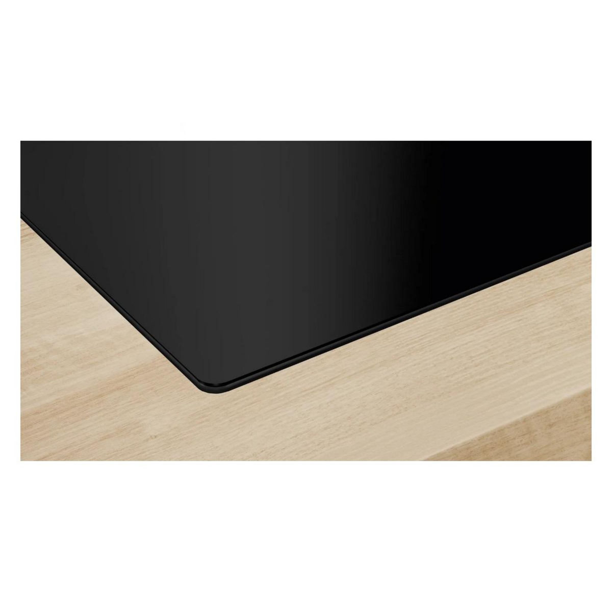 BOSCH Table de cuisson aspirante induction 71cm 4 feux 3600w noir - PVQ711H26E