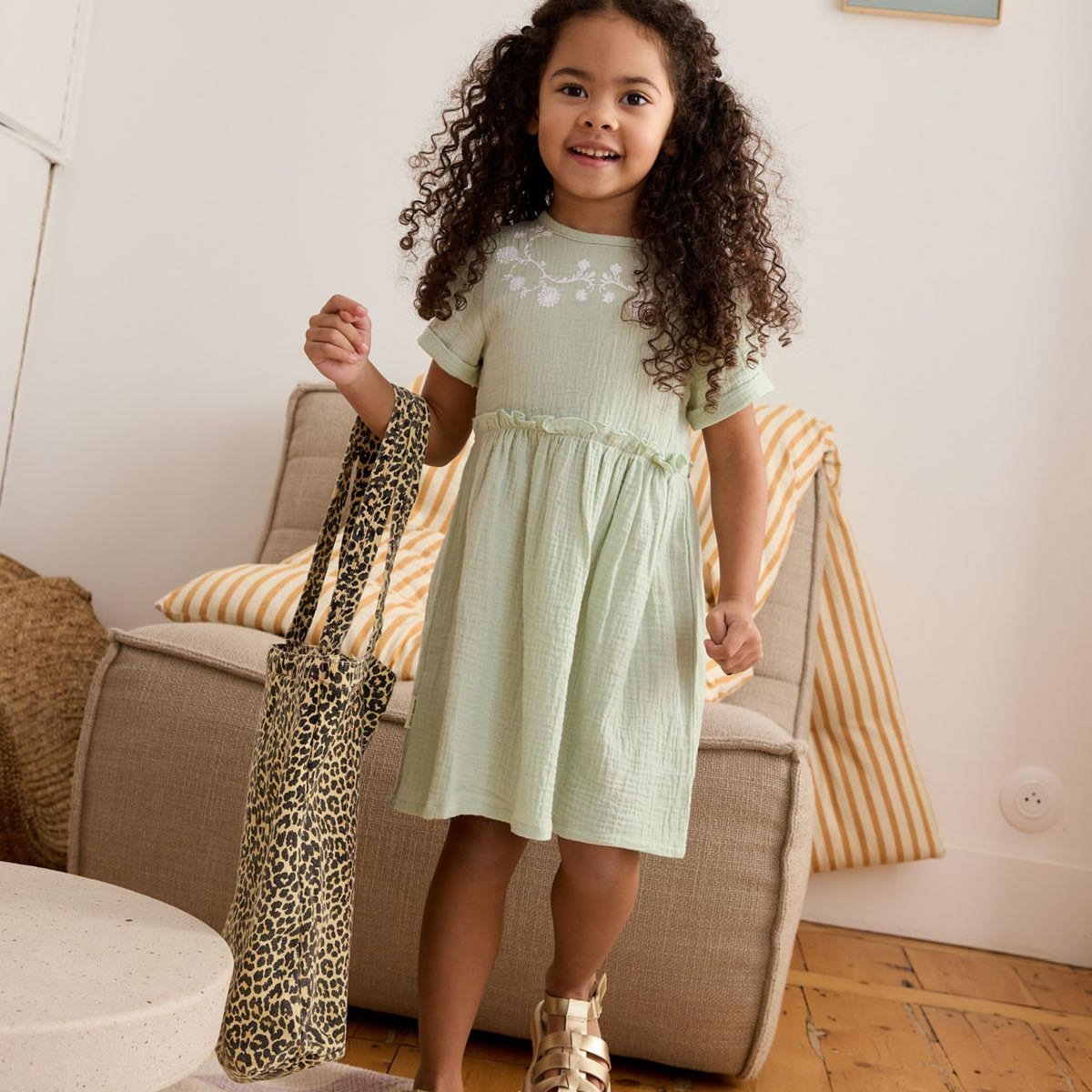 Petit Béguin Robe enfant en gaze de coton Arya