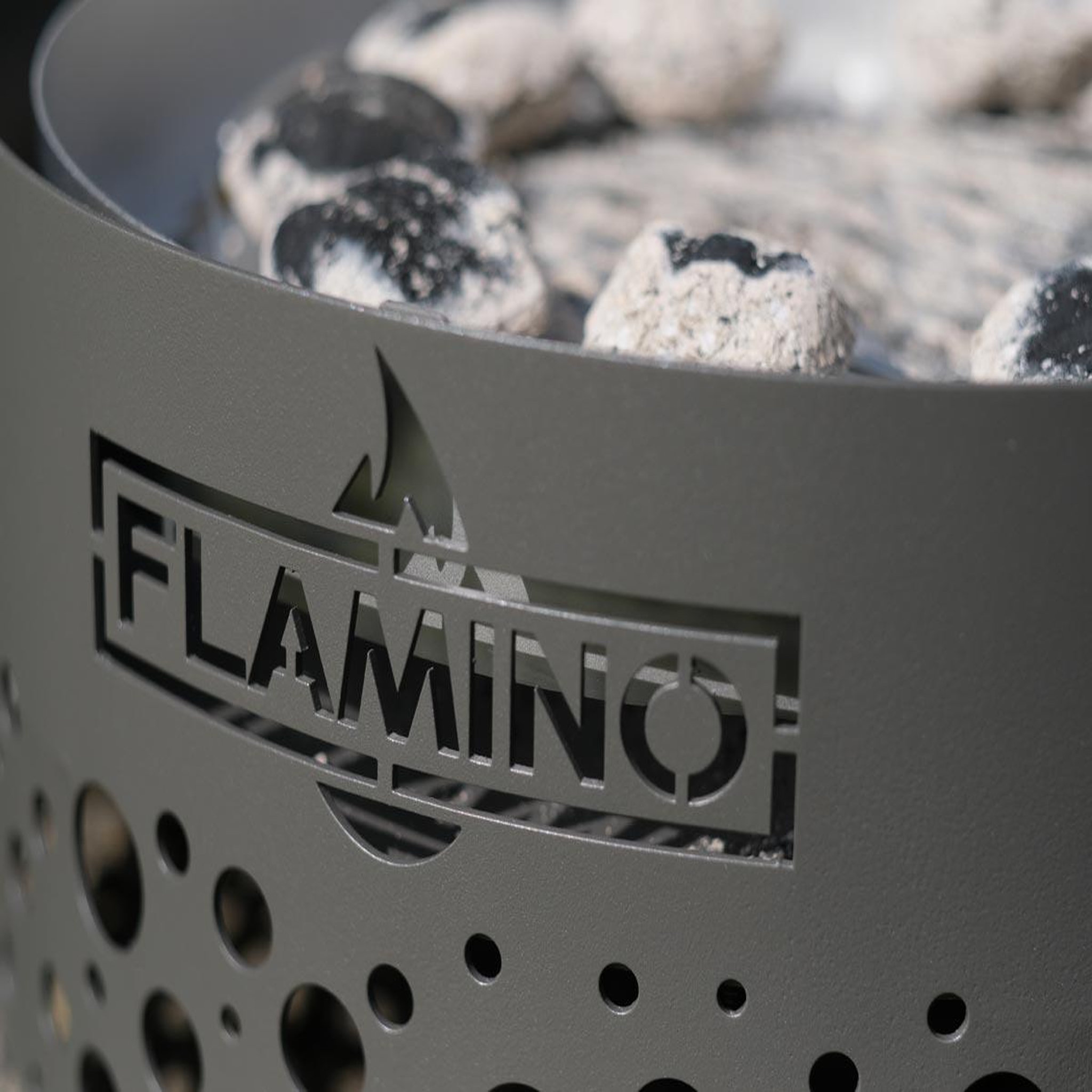 Voir la diapositive 2 : FLAMINO Le petit brasero de table BRASICHIC - FLAMINO