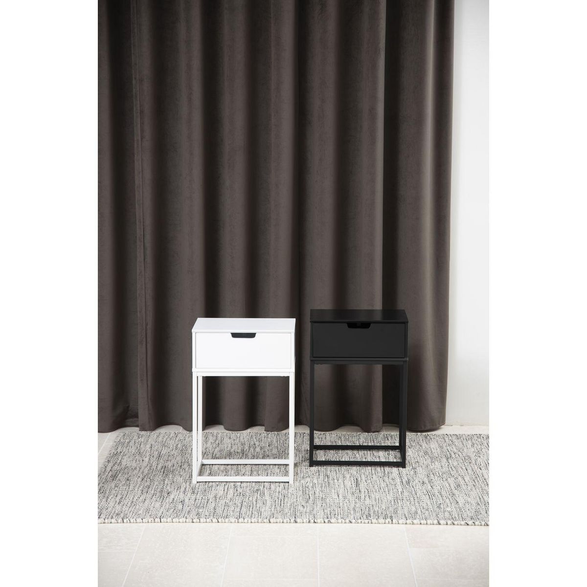 TOILINUX Table de chevet 1 tiroir en MDF et Métal