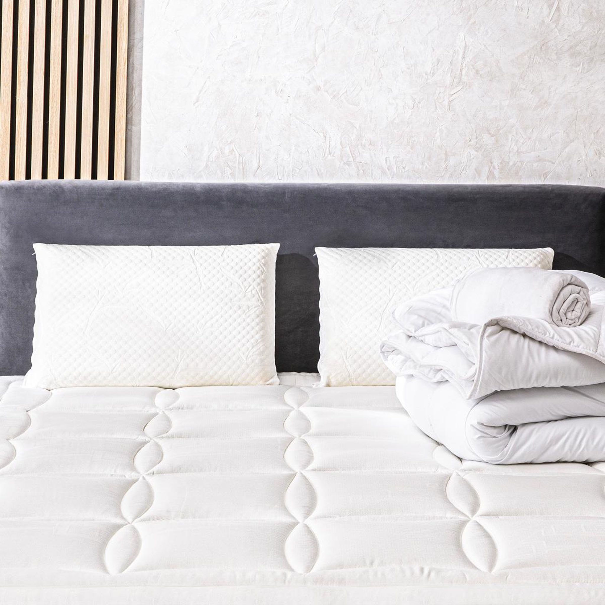 Voir la diapositive 6 : BELLECOUR BELLECOUR LITERIE | Pack Prêt à dormir EMPEREUR | Matelas Mémoire de forme + Sommier + Accessoires
