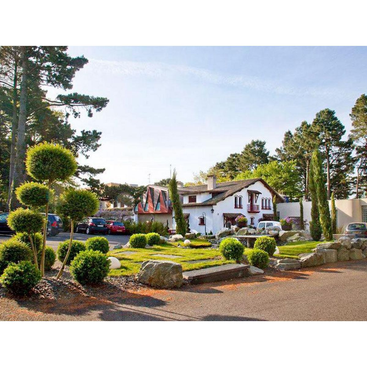 Smartbox Massage de 30 min avec 1h d'accès au spa près de Nantes pour 2 personnes - Coffret Cadeau Bien-être