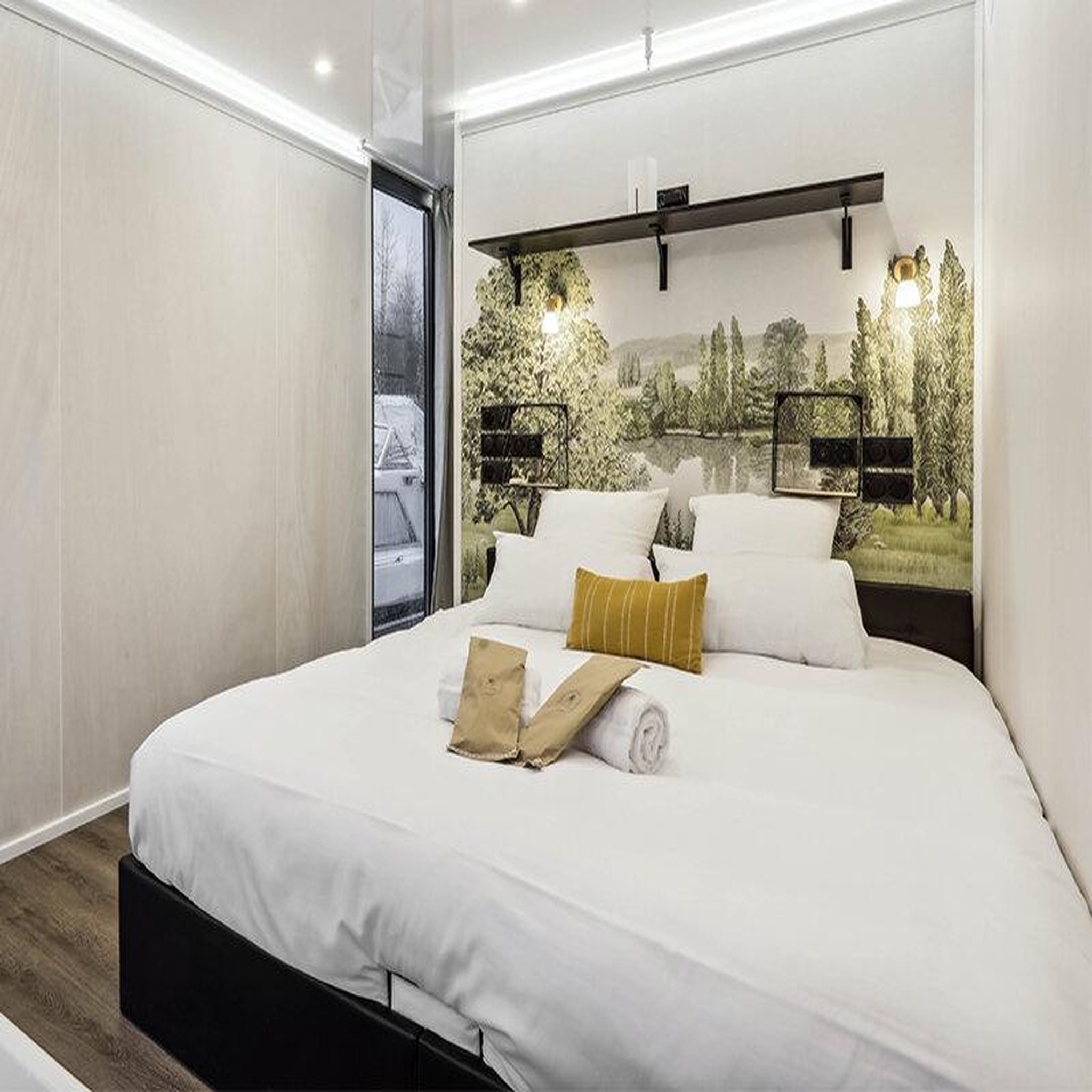 Voir la diapositive 2 : Smartbox 2 jours insolites en maison flottante avec rooftop tout près de paris - coffret cadeau séjour