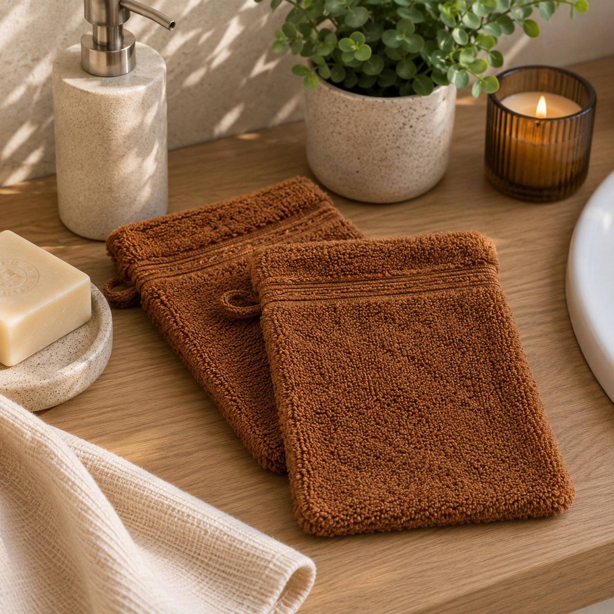 Voir la diapositive 2 : Eden Lot de 2 gants de toilette tendresse uni en coton