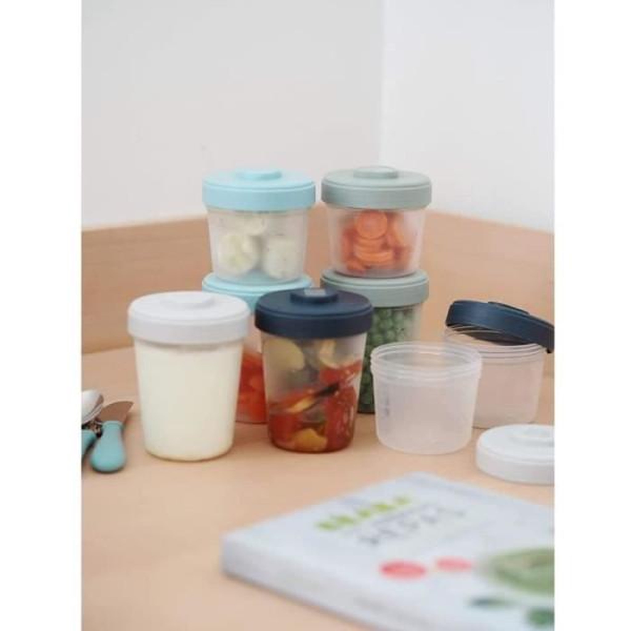 Voir la diapositive 5 : MARKET24 Béaba - lot 12 portions conservation et 2 cuilleres silicone - pack 1er repas - storm