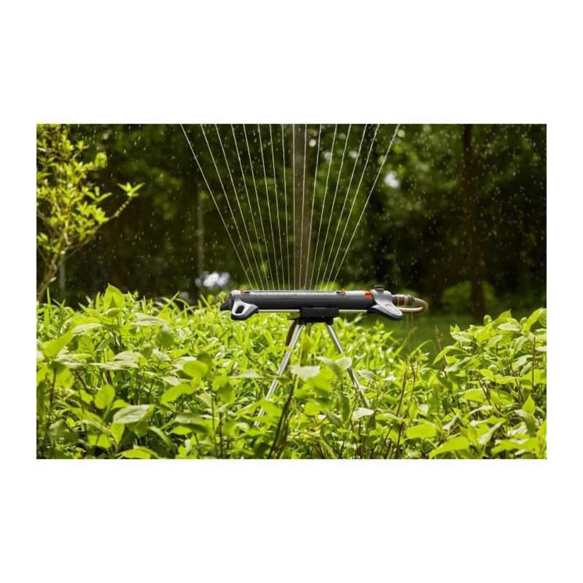 Gardena Arroseur oscillant AquaZoom M - arrosage 9 à 250 m² - portée 3 à 18 m - largeur 3 à 14 m