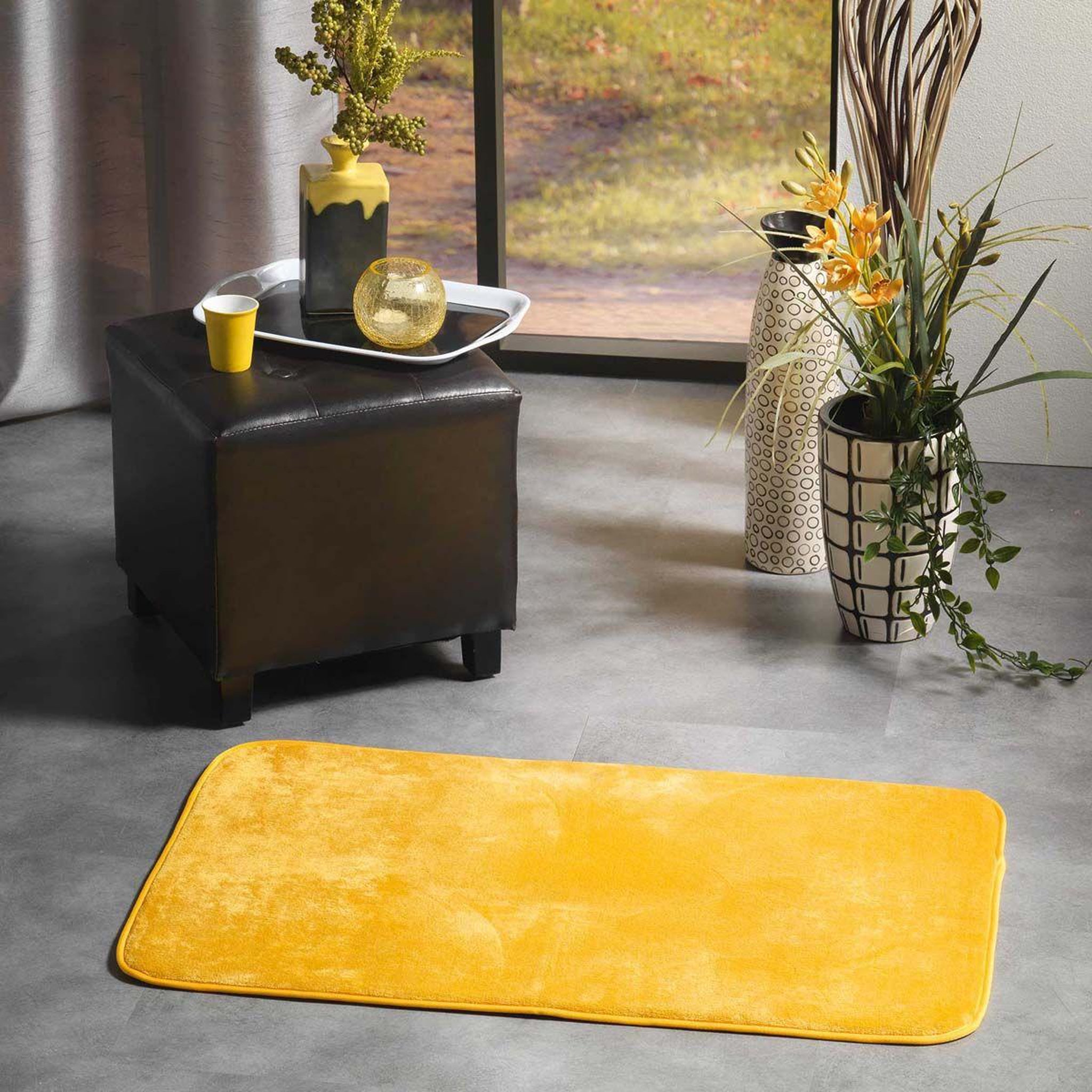 Voir la diapositive 3 : Douceur d'Intérieur Tapis uni en flanelle  flanou  50x80cm jaune