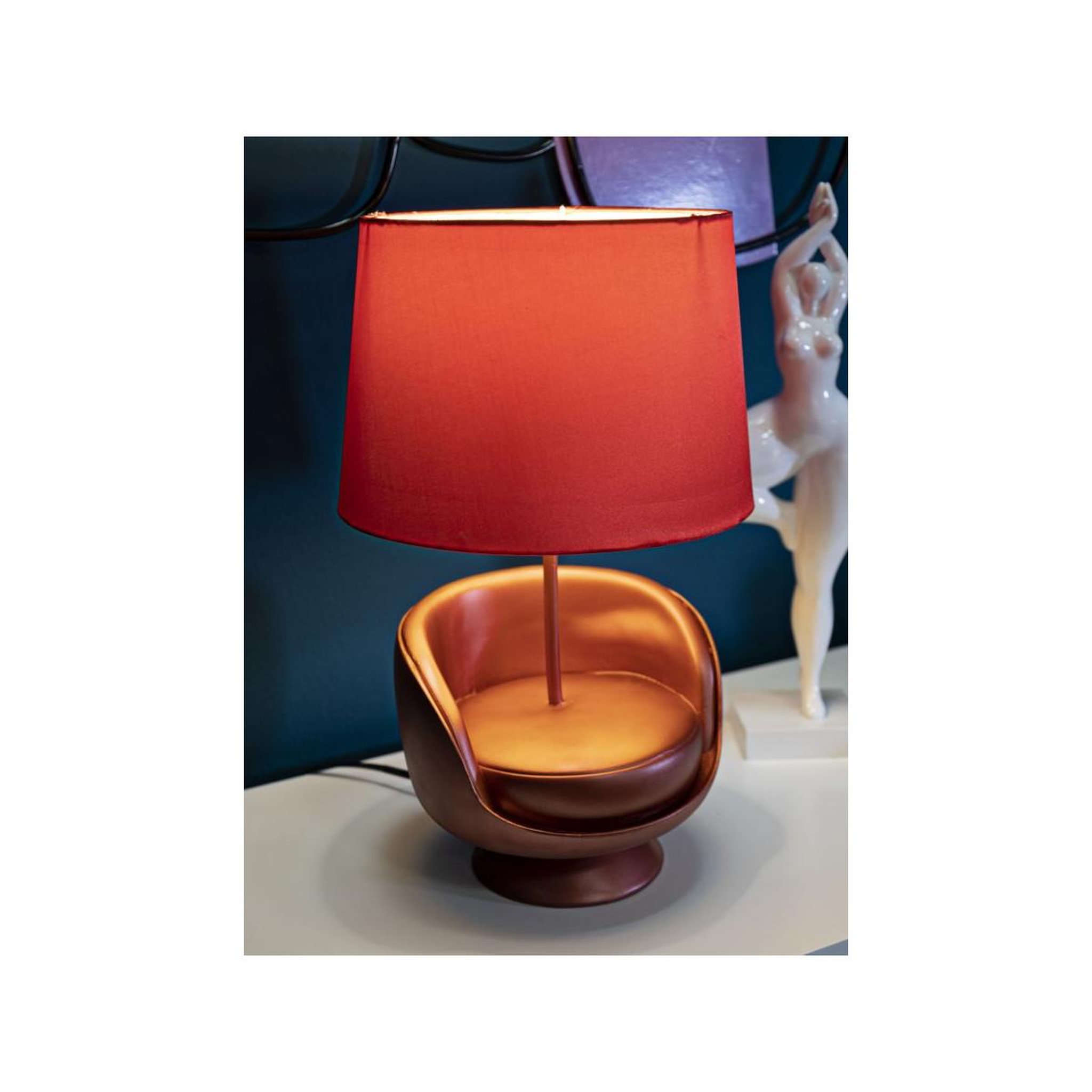 Voir la diapositive 5 : Paris Prix Lampe à poser déco  midcentury  43cm rouge