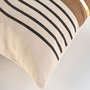 Voir la diapositive 3 : Paris Prix Coussin Déco Imprimé  Spyro  45x45cm Naturel