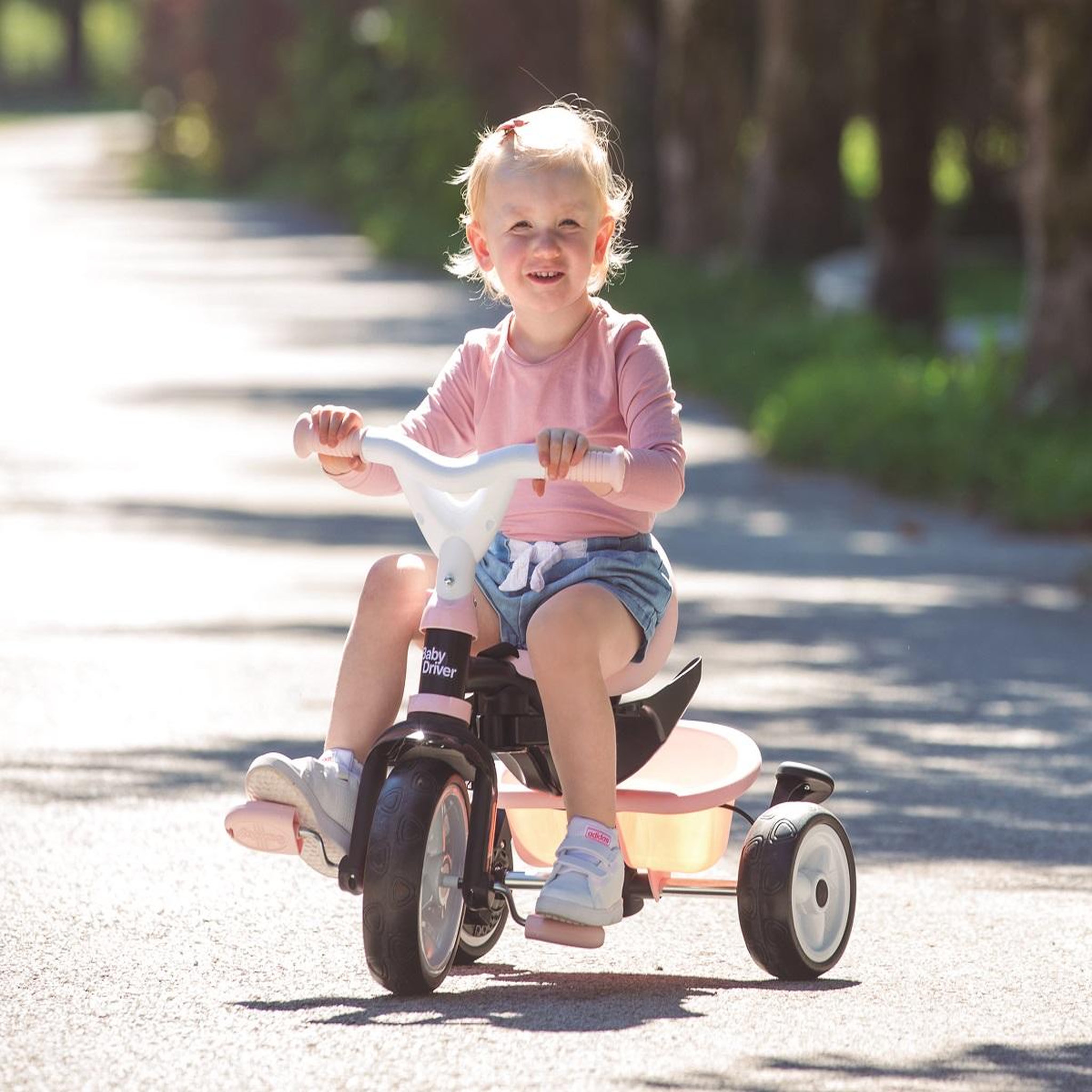 Voir la diapositive 9 : SMOBY Tricycle Baby Driver Plus - Rose