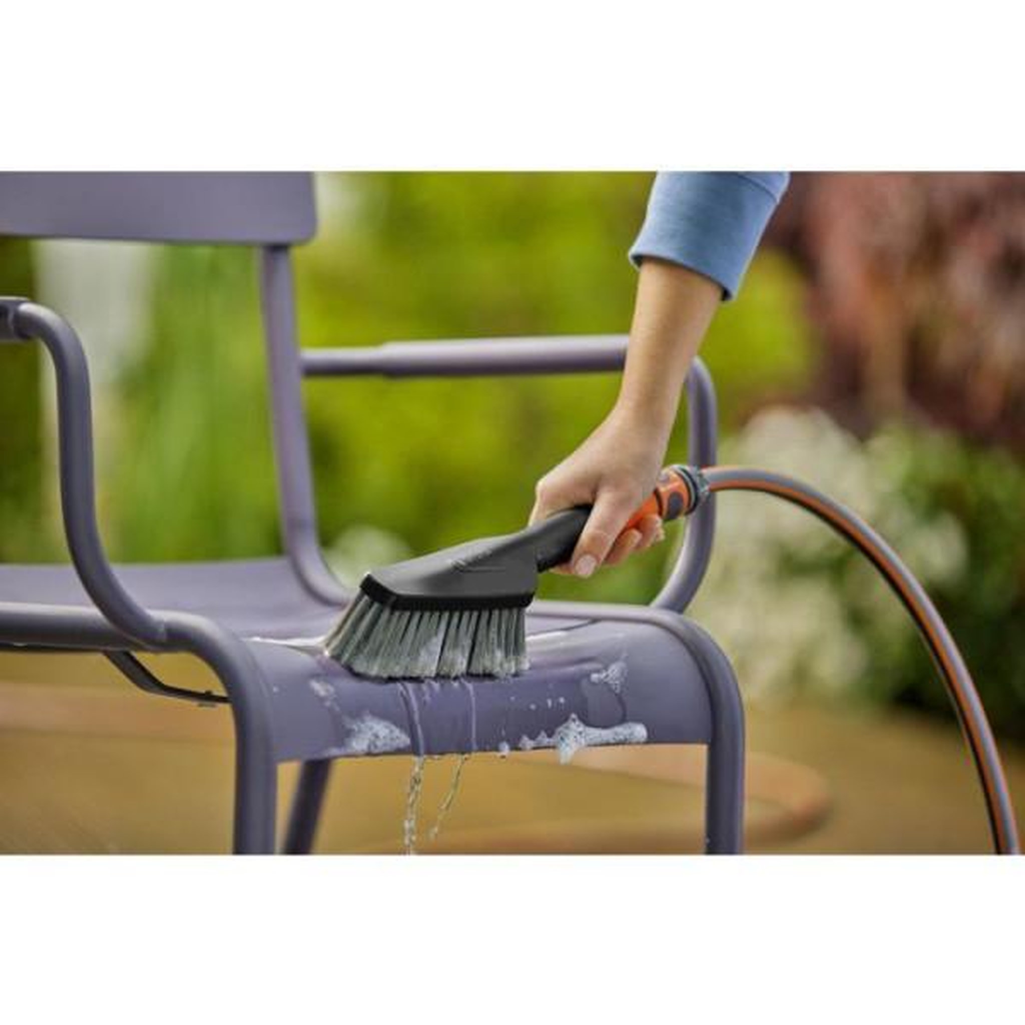 Voir la diapositive 5 : Gardena Brosse de lavage main - gardena - taille s - poils souples - garantie 5 ans