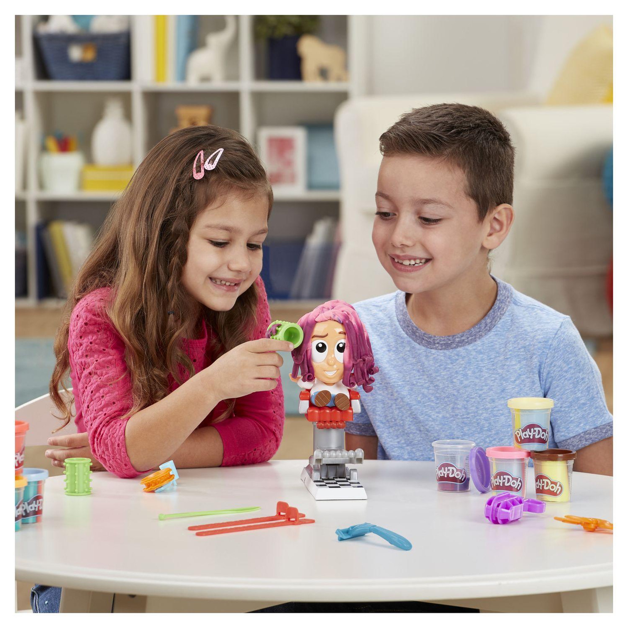 Voir la diapositive 7 : HASBRO Play-Doh salon de coiffure Coiffeur créatif