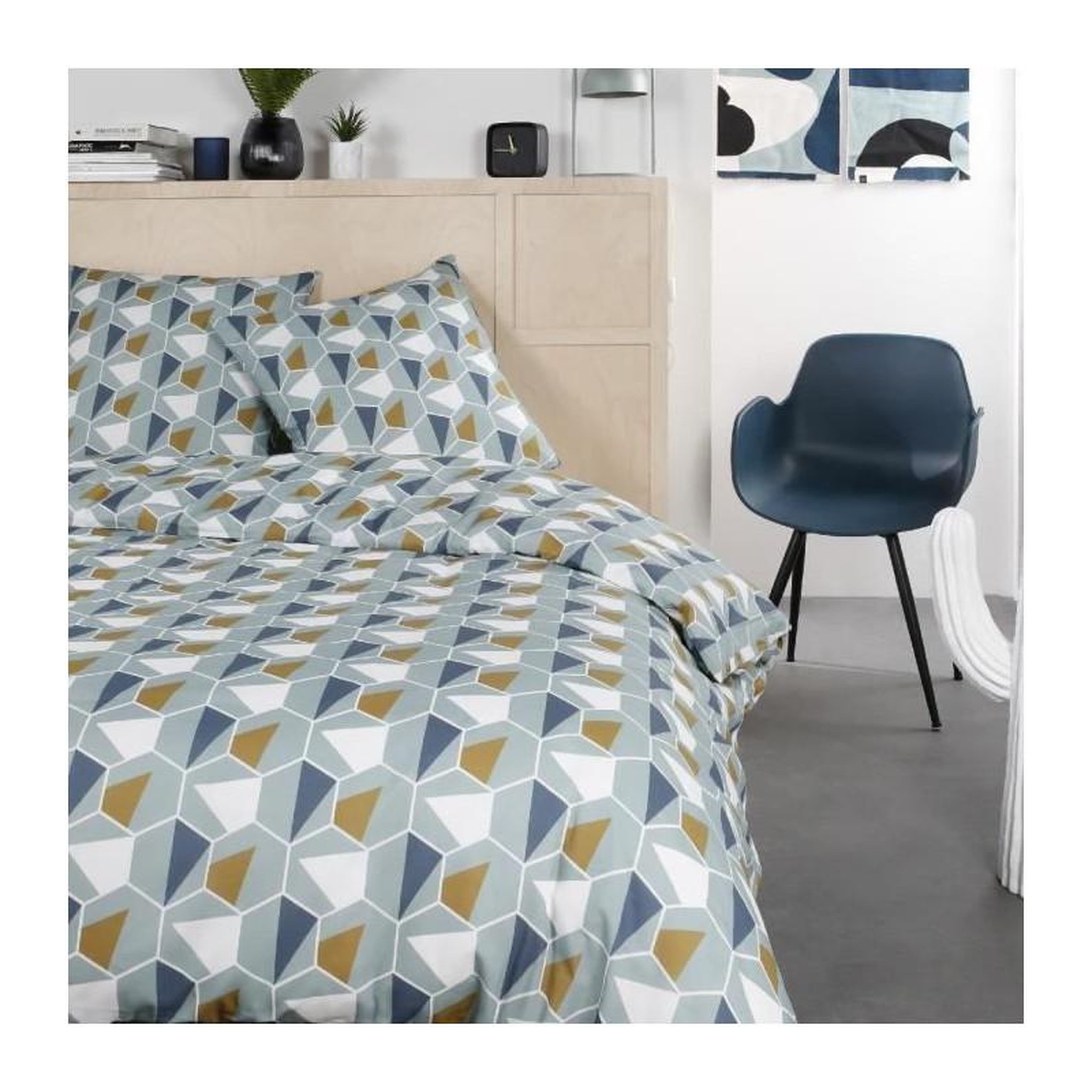 Voir la diapositive 2 : Today PARURE DE LIT TODAY - HOUSSE DE COUETTE 240X260 + 2 TAIES D OREILLER 63X63 - 100% COTON 57 fils - Mawira 2.19
